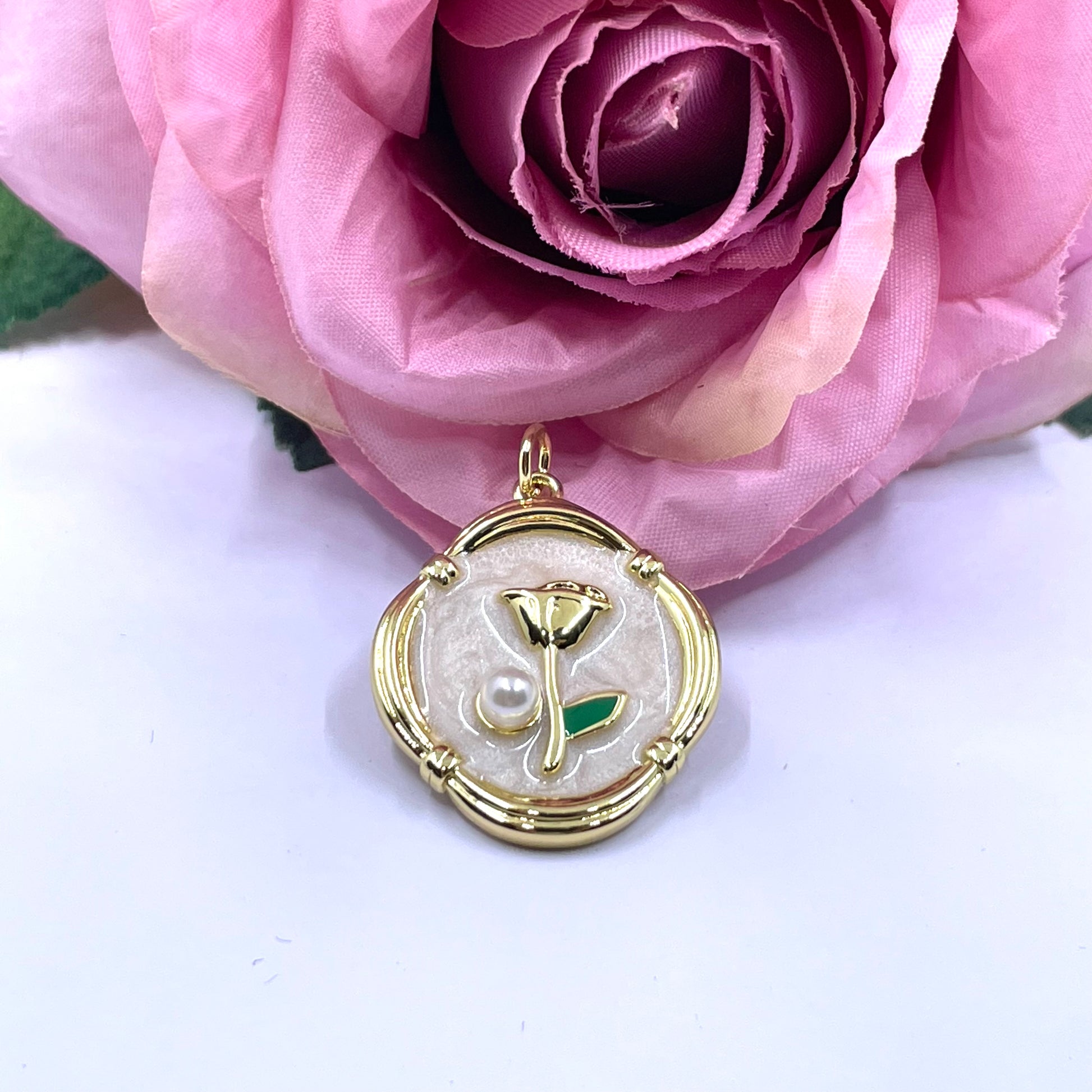 Ivory/ cream tulip pendant
