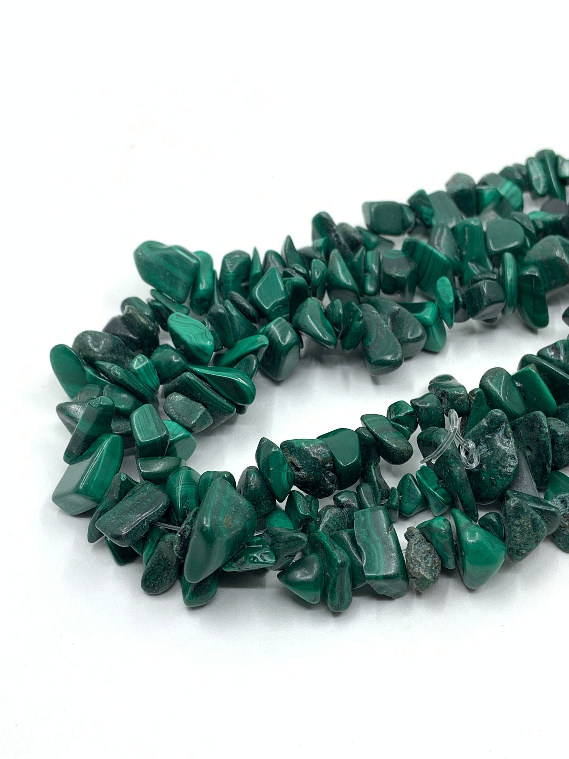Malachite chips beads