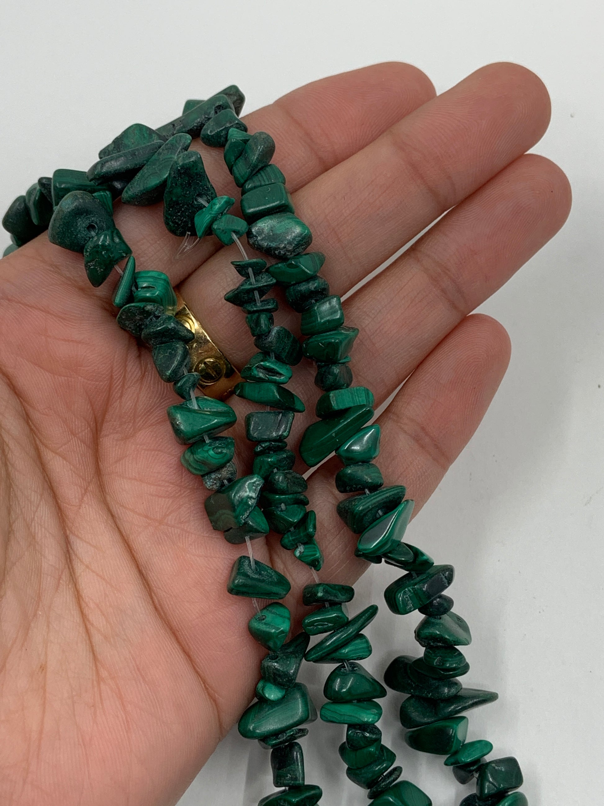 Malachite chips beads