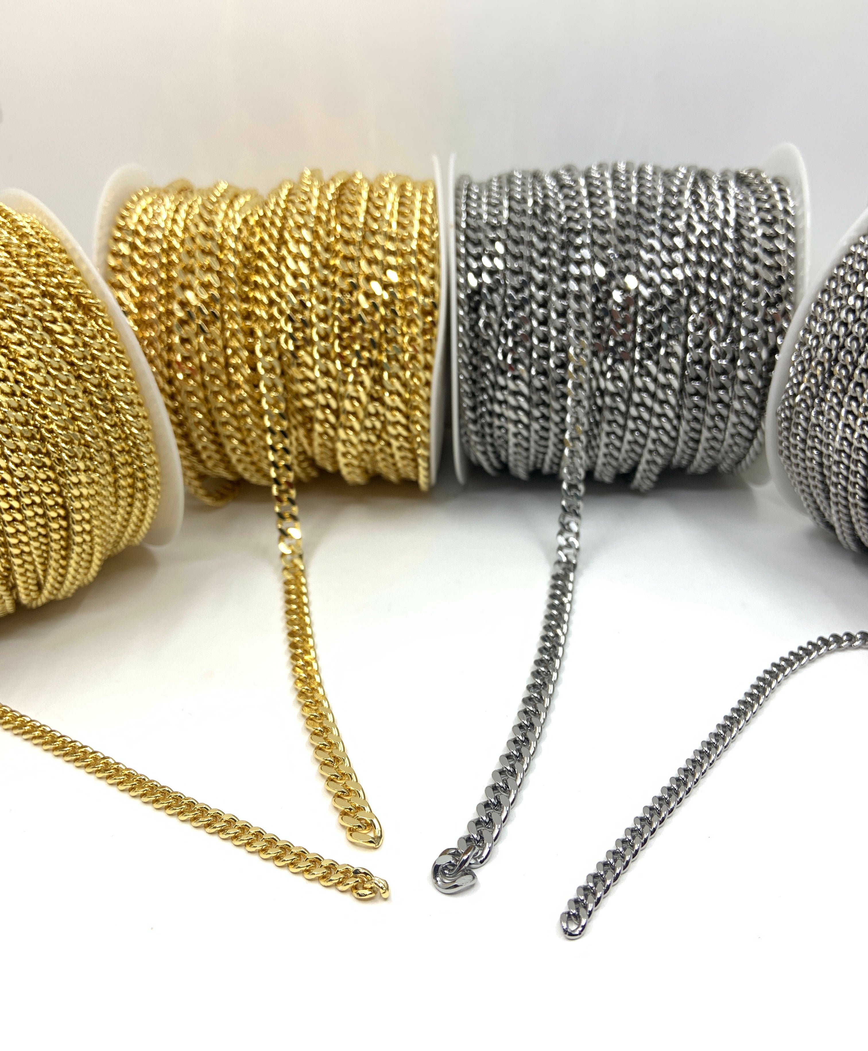 Unfinished Cuban Link Chain in gold and silver
