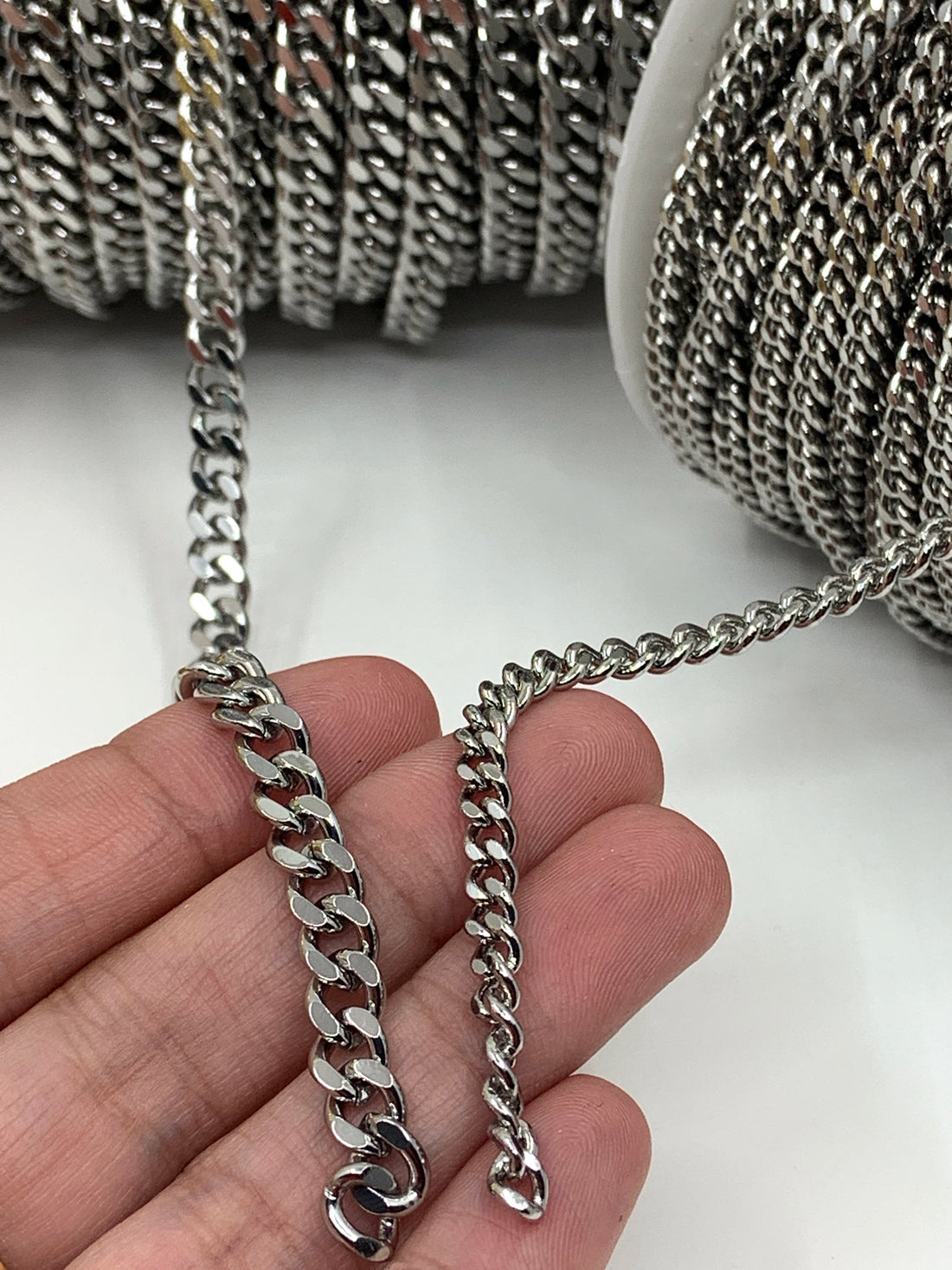 Unfinished Cuban Link Chain in gold and silver