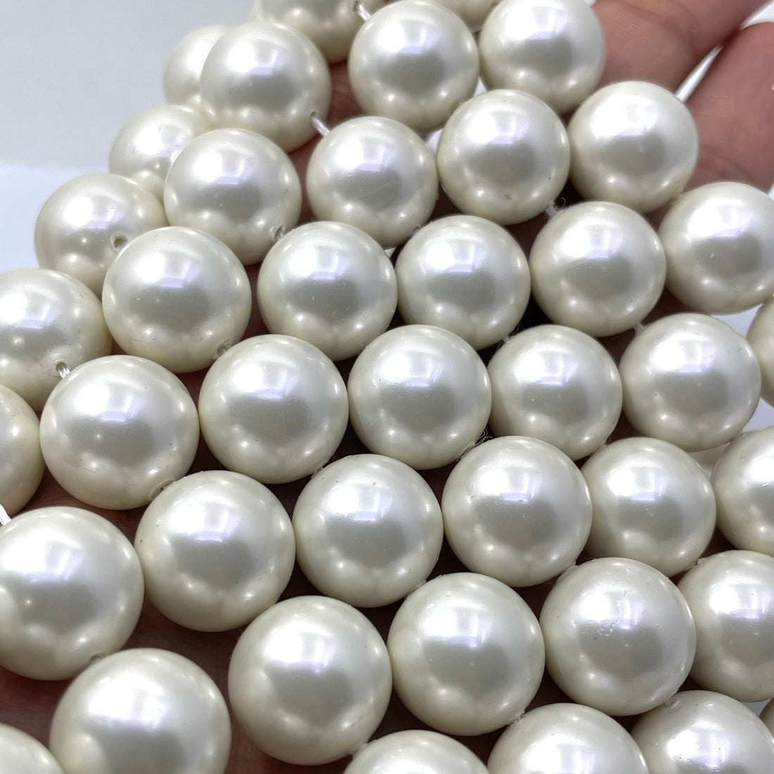 14mm off white shell pearls