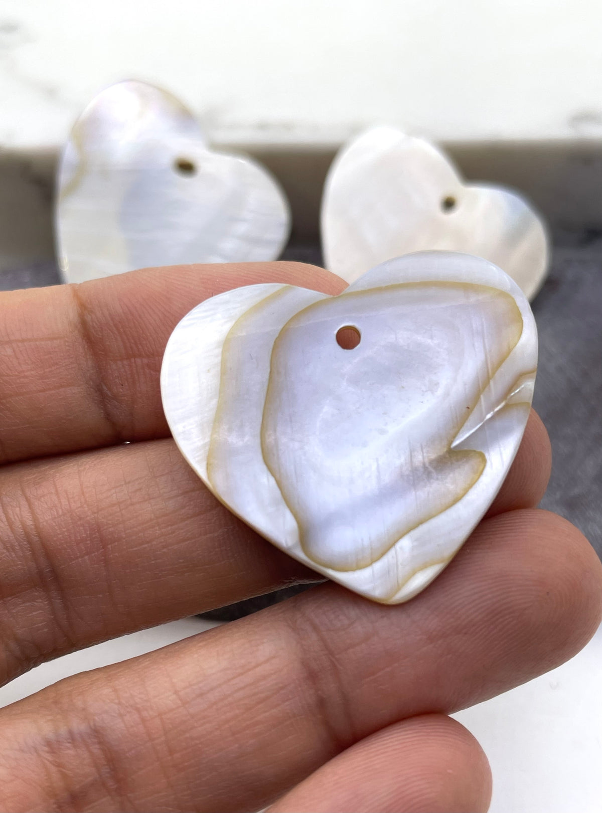 Heart Mother of Pearl Pendant (1pc)