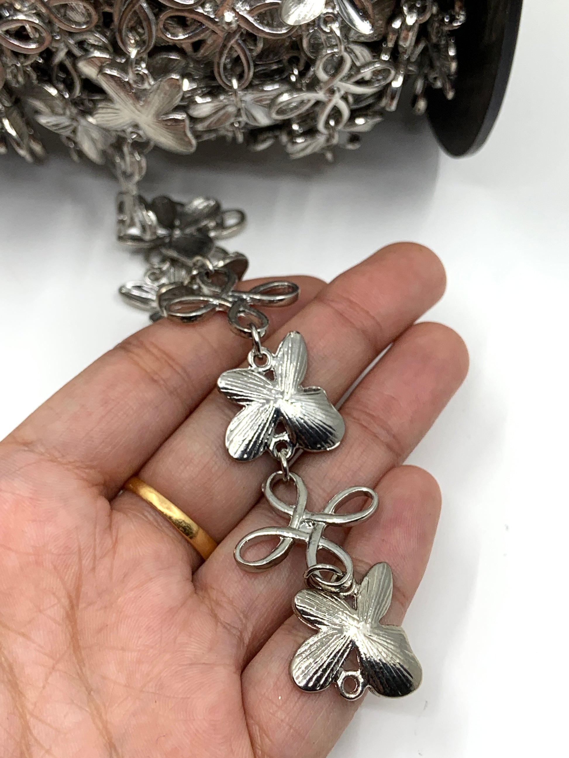 Unfinished Flower Chain on hand for size reference
