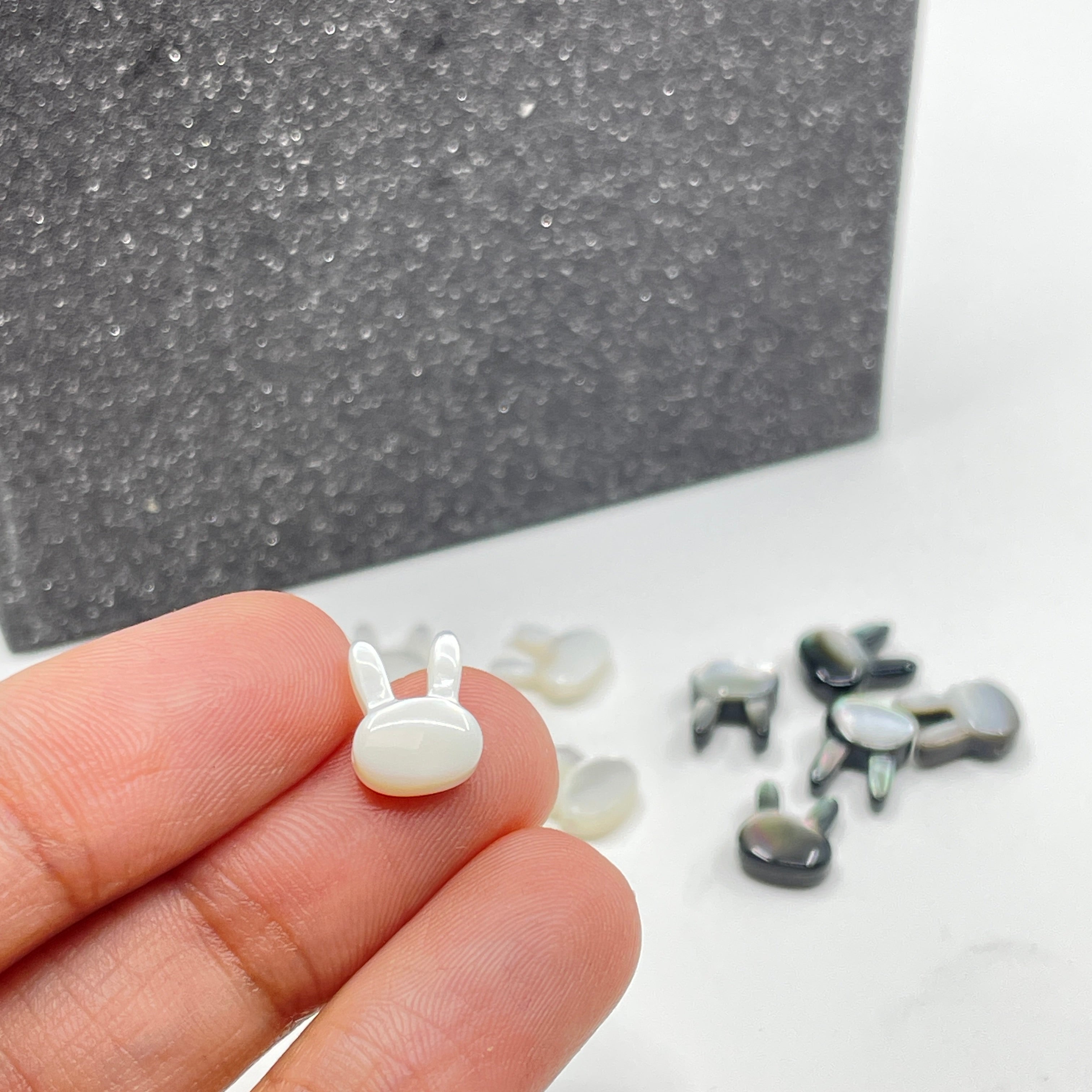 Mother of Pearl Bunny Bead 2Pcs