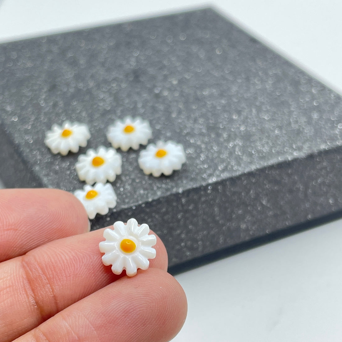 Cute Daisy bead

