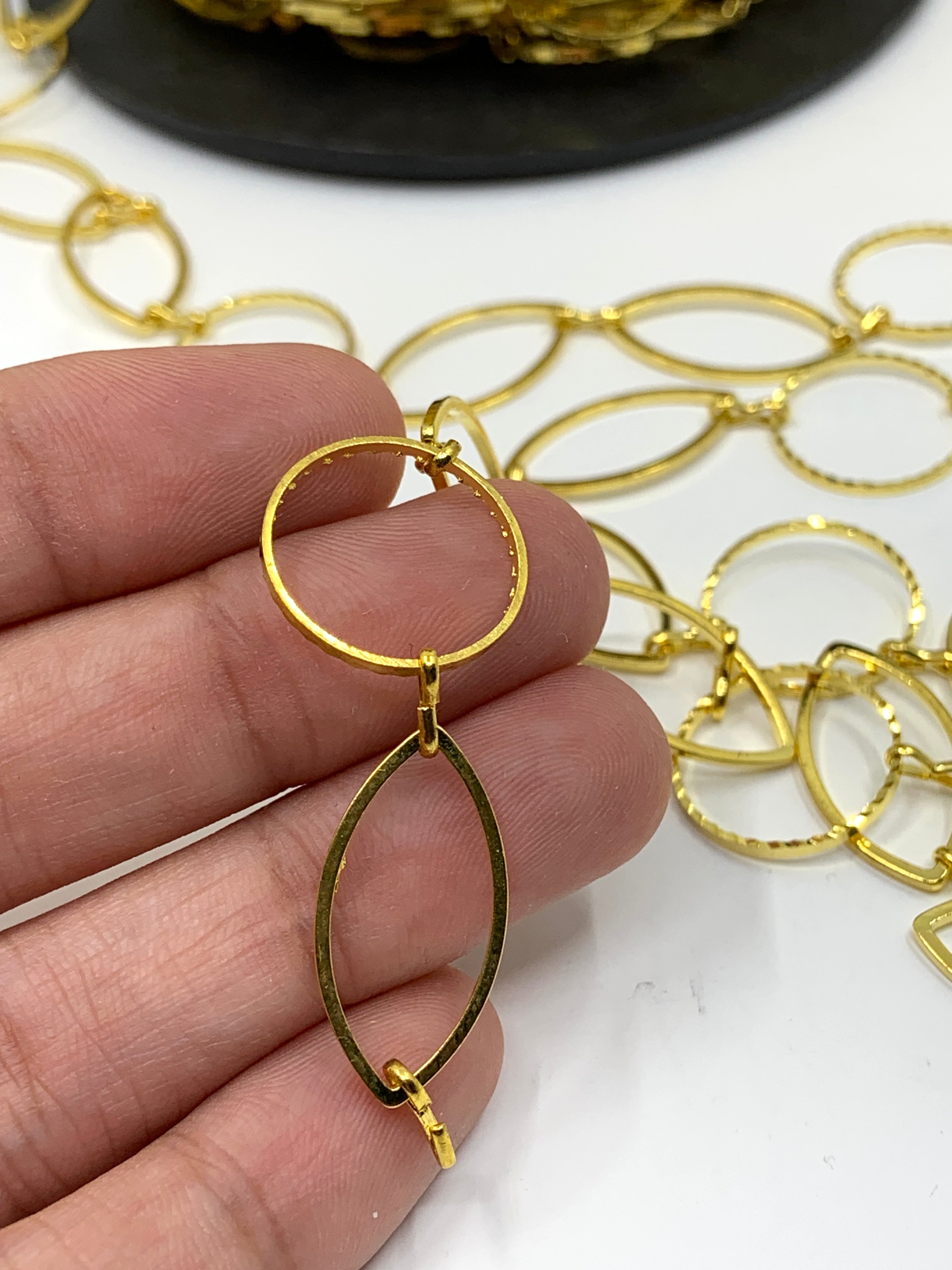 Circle link on hand for size reference 
