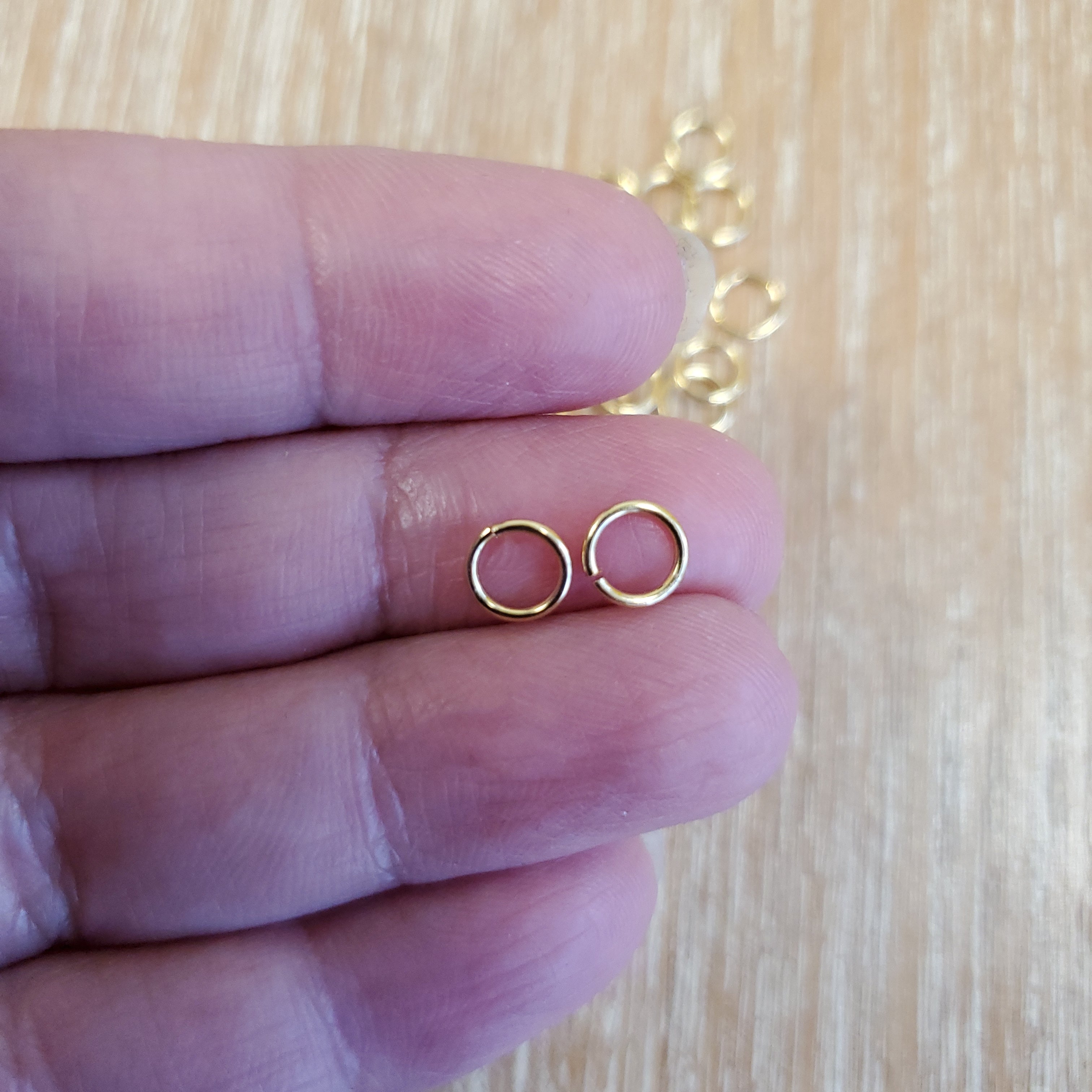 Brass Gold Plated Unsoldered Gold Jump Rings 7X0.8mm | Bellaire Wholesale