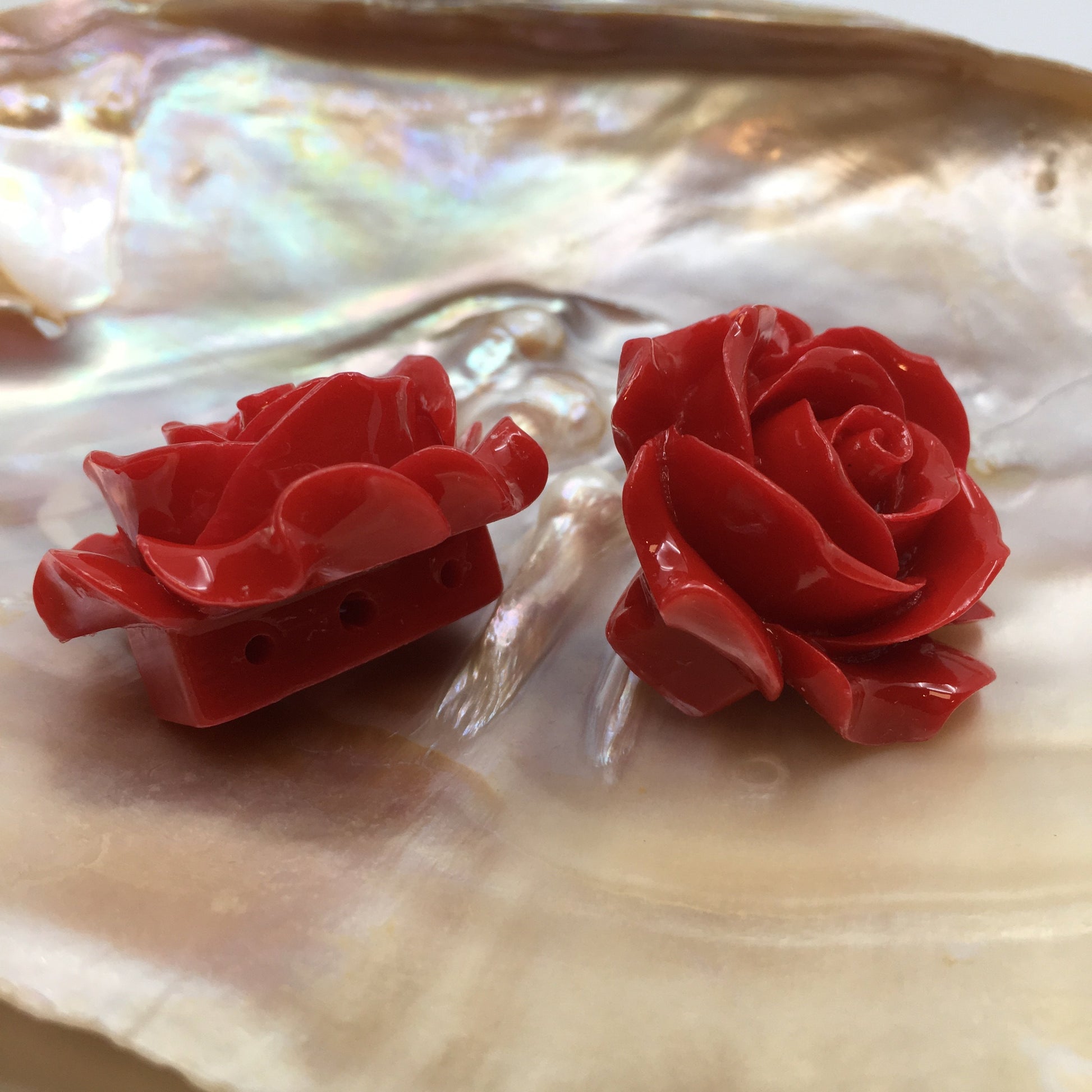 Red Rose Resin Bead | Bellaire Wholesale