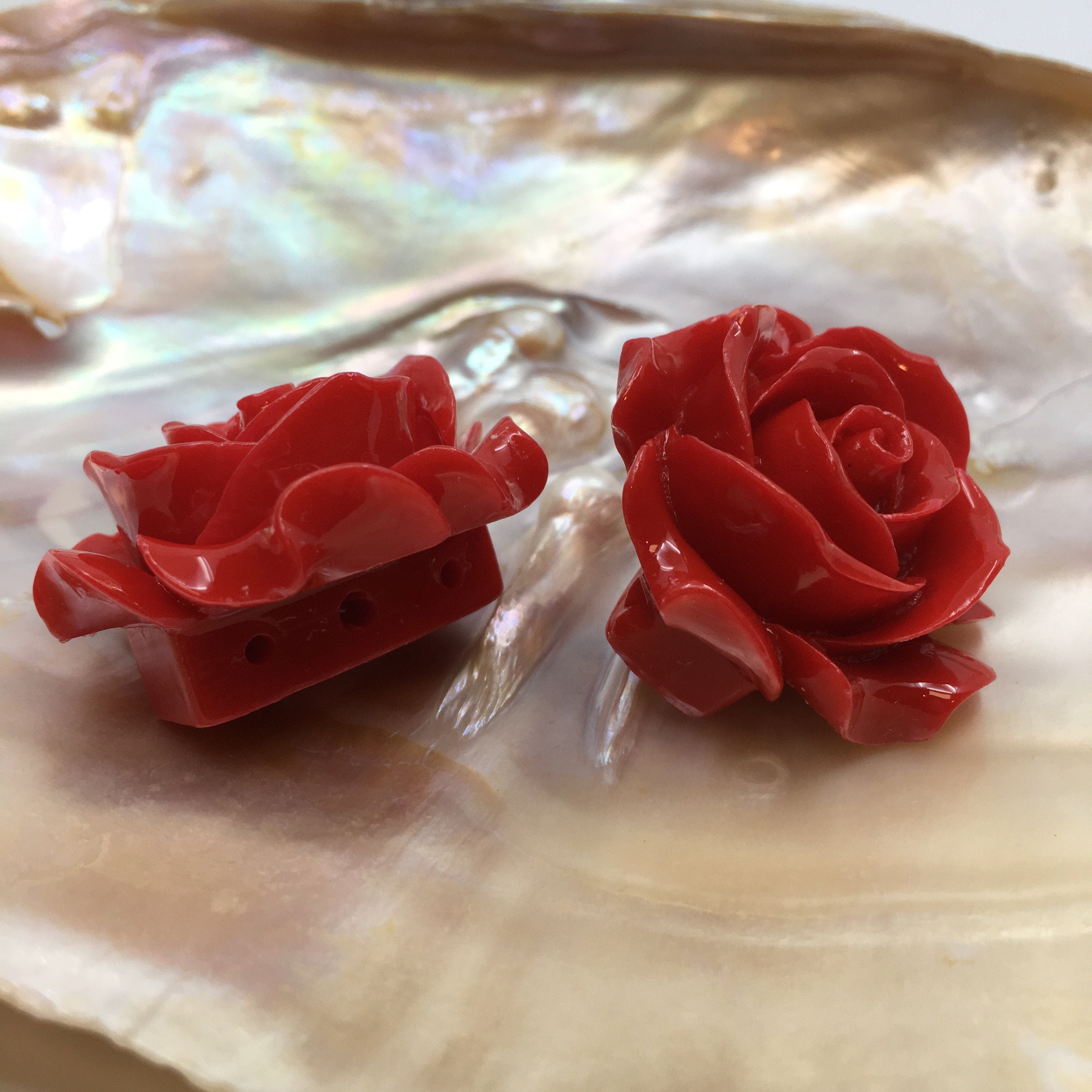 Red Rose Resin Bead | Bellaire Wholesale