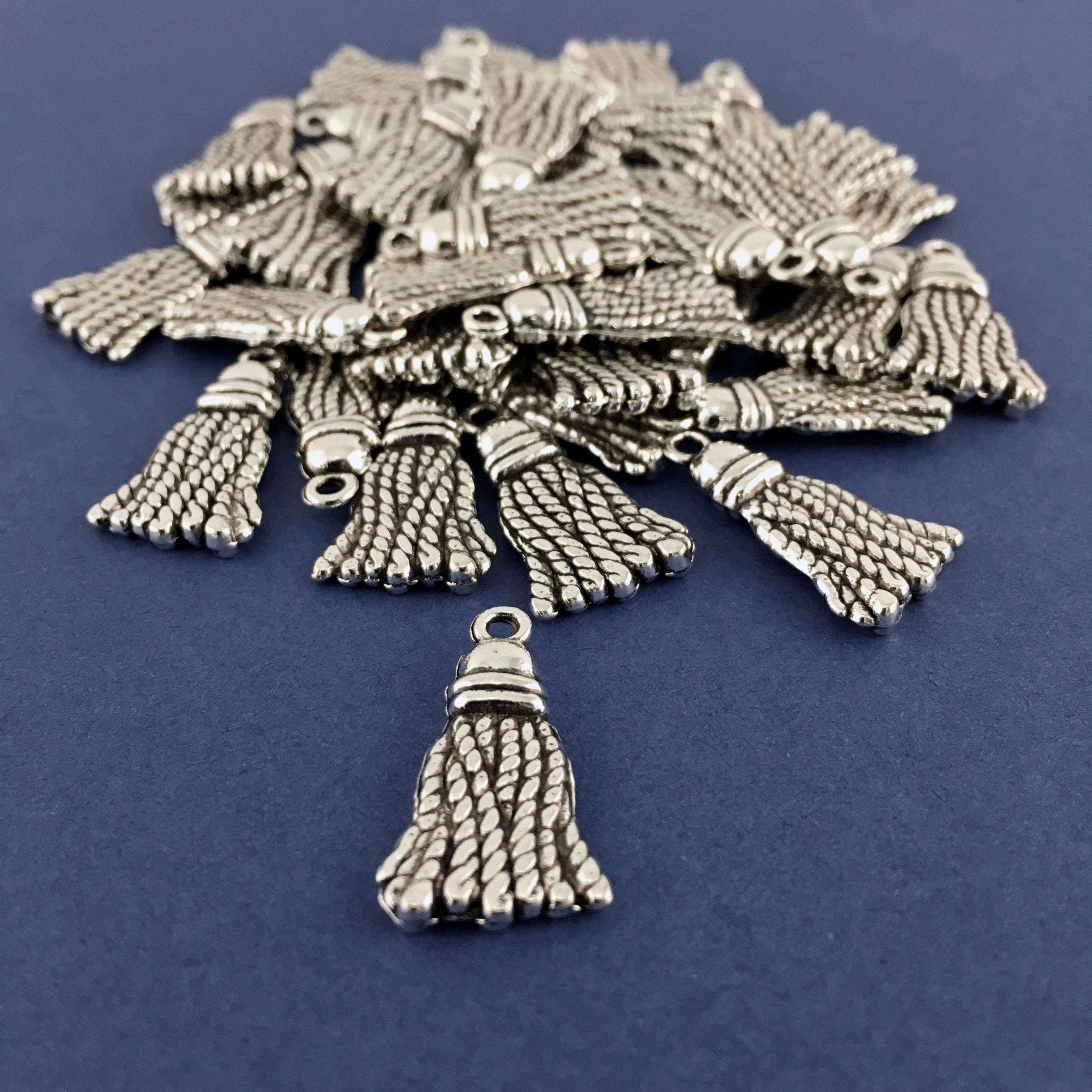 Alloy Silver Charm, 20mm Tassel Charm | Bellaire Wholesale