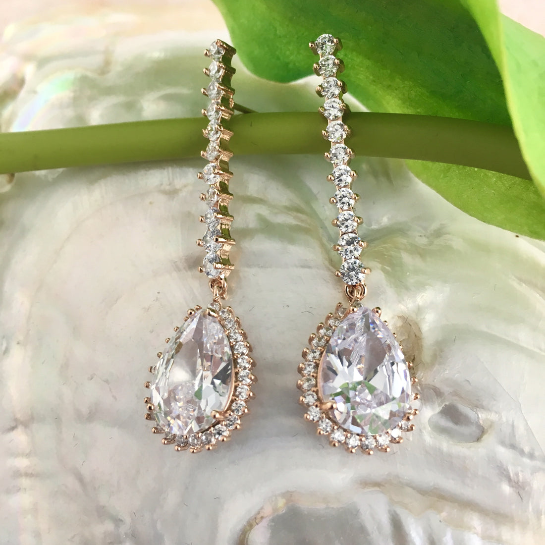 Bridal Cubic Zirconia with Tear Drop Earrings, 18K Plated | Bellaire Wholesale