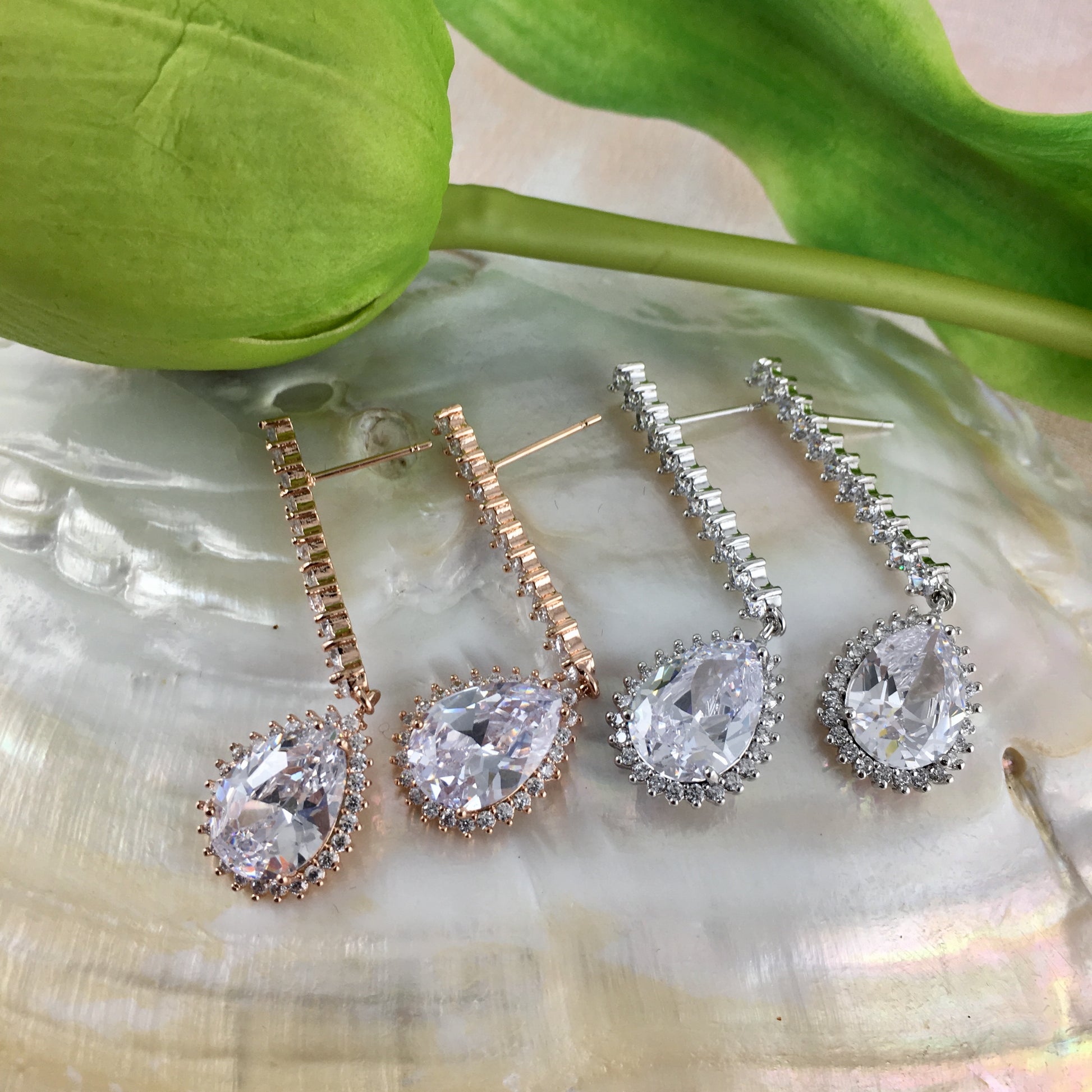 Bridal Cubic Zirconia with Tear Drop Earrings, 18K Plated | Bellaire Wholesale