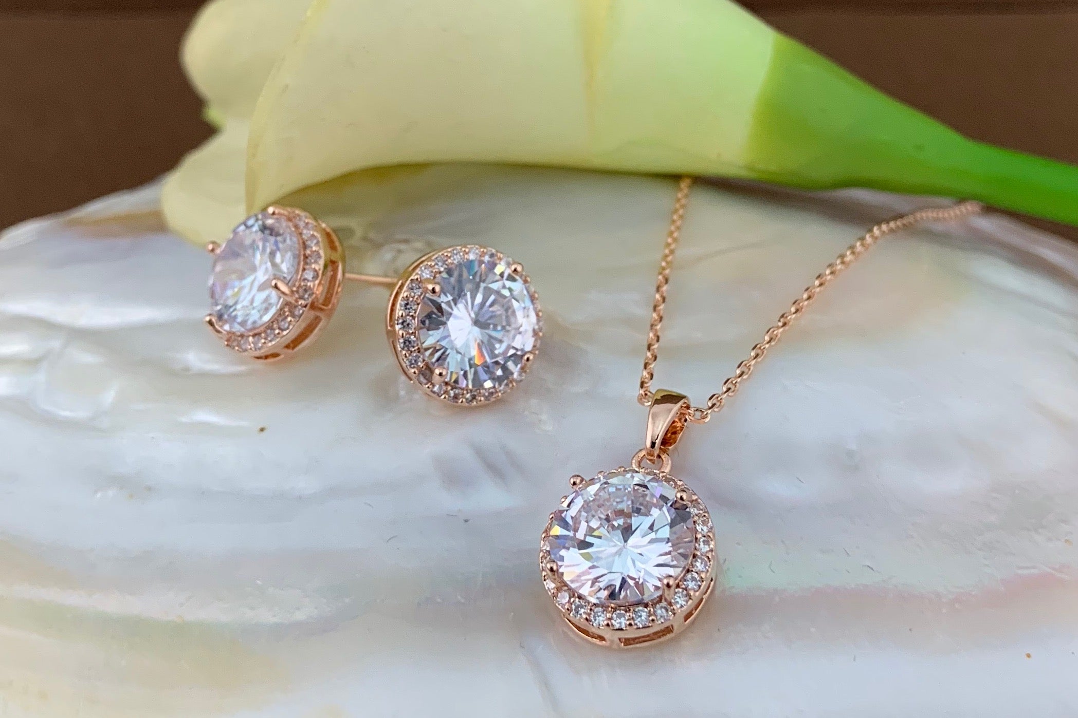 Bridal Cubic Zirconia Set, Big Round Halo Style Rose Gold Bridal Set | Bellaire Wholesale