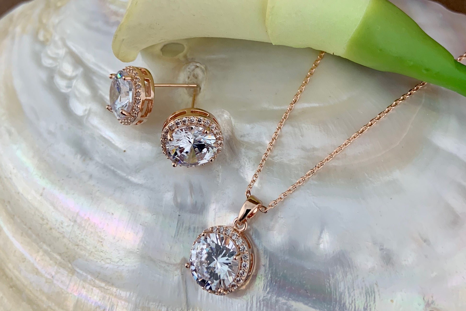 Bridal Cubic Zirconia Set, Big Round Halo Style Rose Gold Bridal Set | Bellaire Wholesale