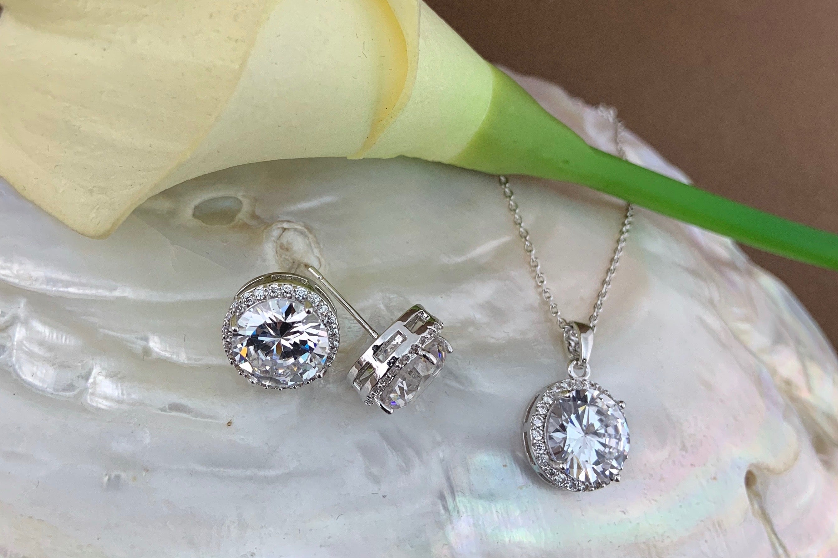 Bridal Cubic Zirconia Set, Big Round Halo Style Silver Bridal Set | Bellaire Wholesale