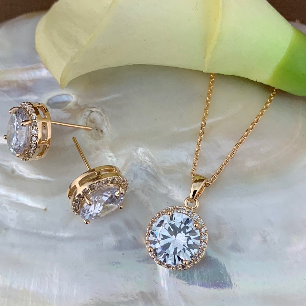 Bridal Cubic Zirconia Set, Big Round Halo Style Gold Bridal Set | Bellaire Wholesale