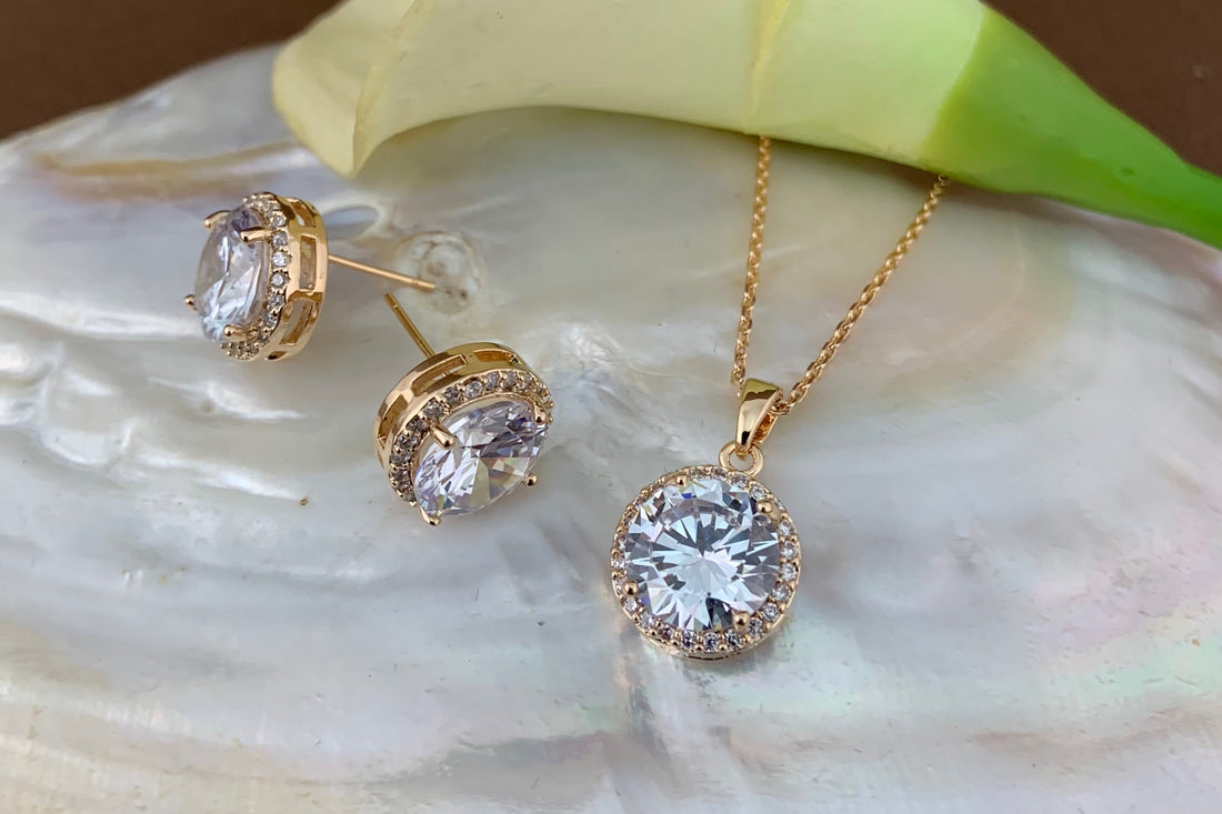 Bridal Cubic Zirconia Set, Big Round Halo Style Gold Bridal Set | Bellaire Wholesale