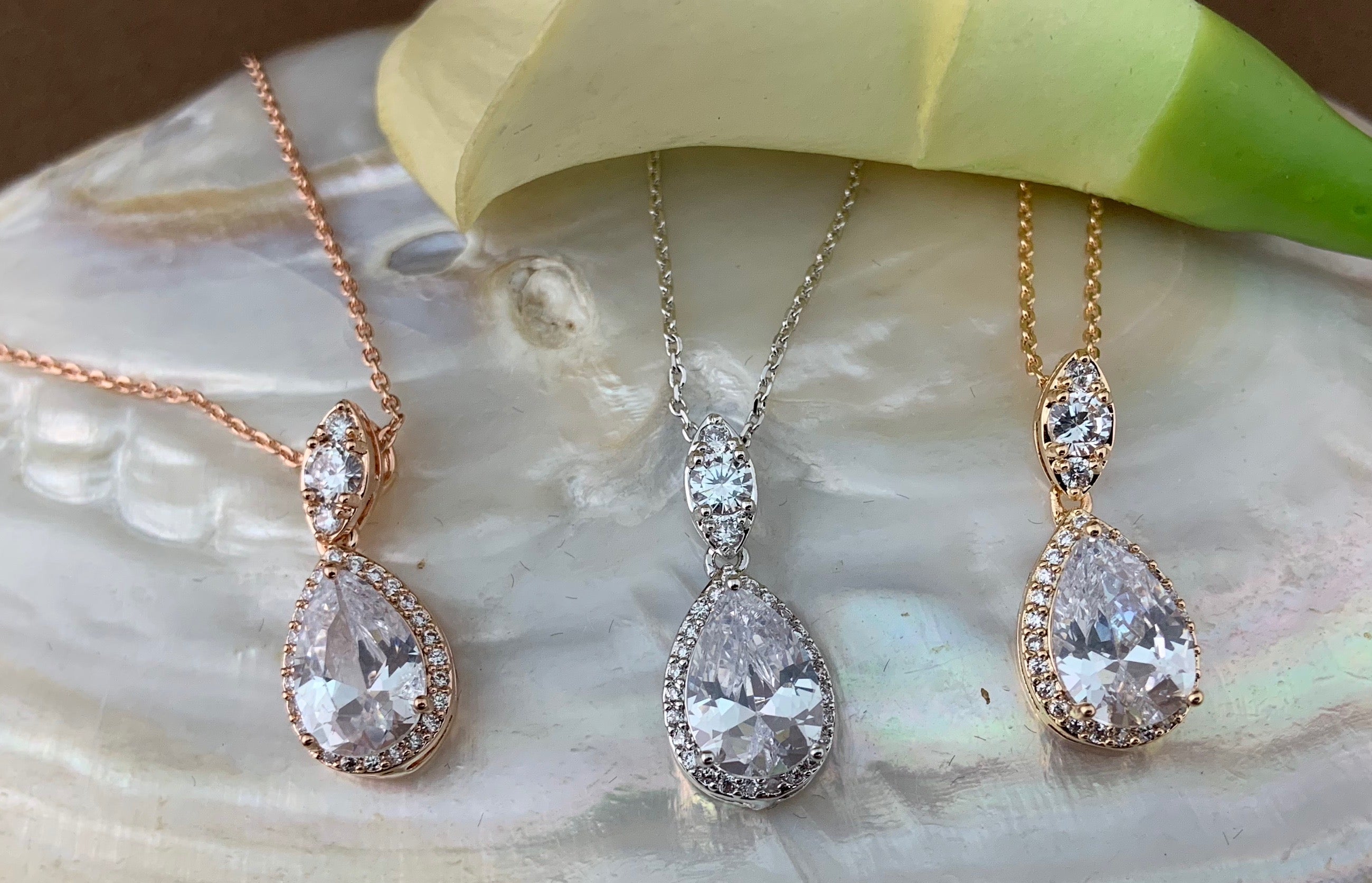 Bridal Cubic Zirconia Set, Teardrop Silver Bridal Set | Bellaire Wholesale