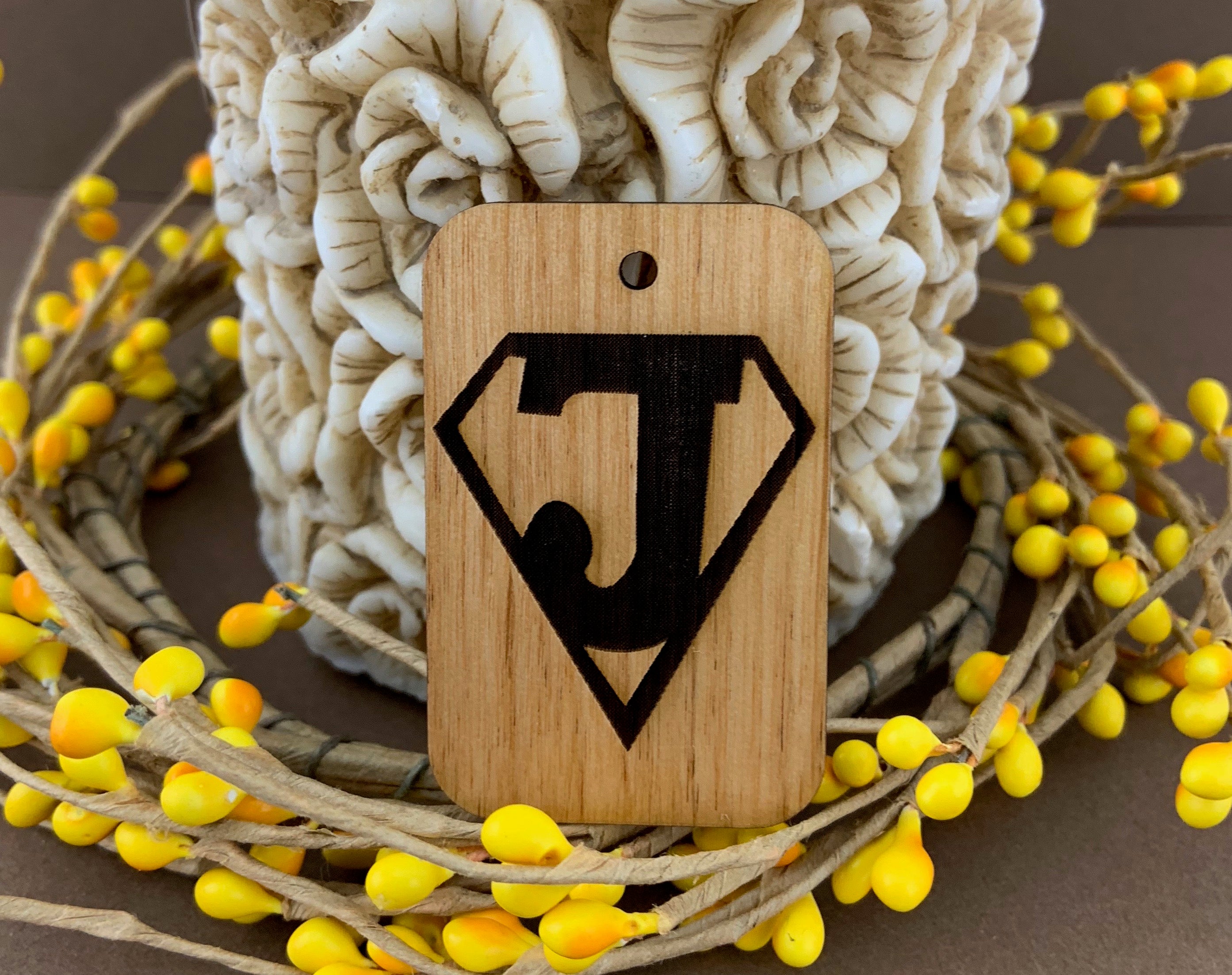 Initial Letter Wood Engraved Tag | Bellaire Wholesale