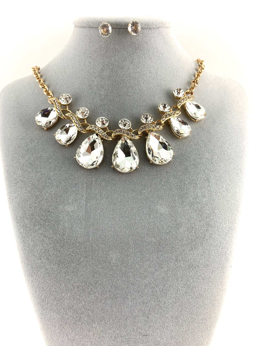 Elegant Teardrop Crystal Necklace, Clear Stones | BellaireWholesale