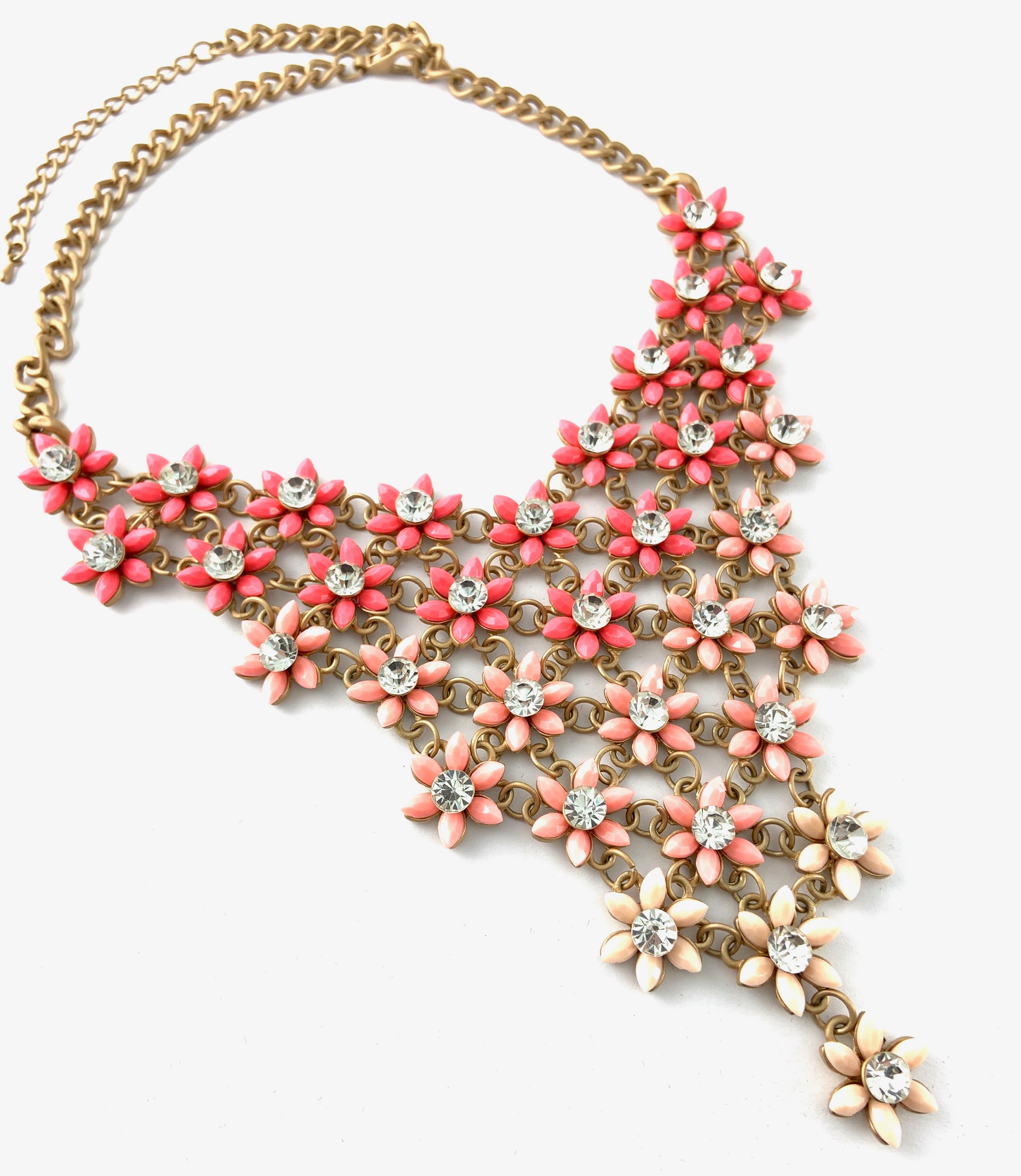 Flower Shape Necklace, Shaded Pink | Bellaire Wholesale