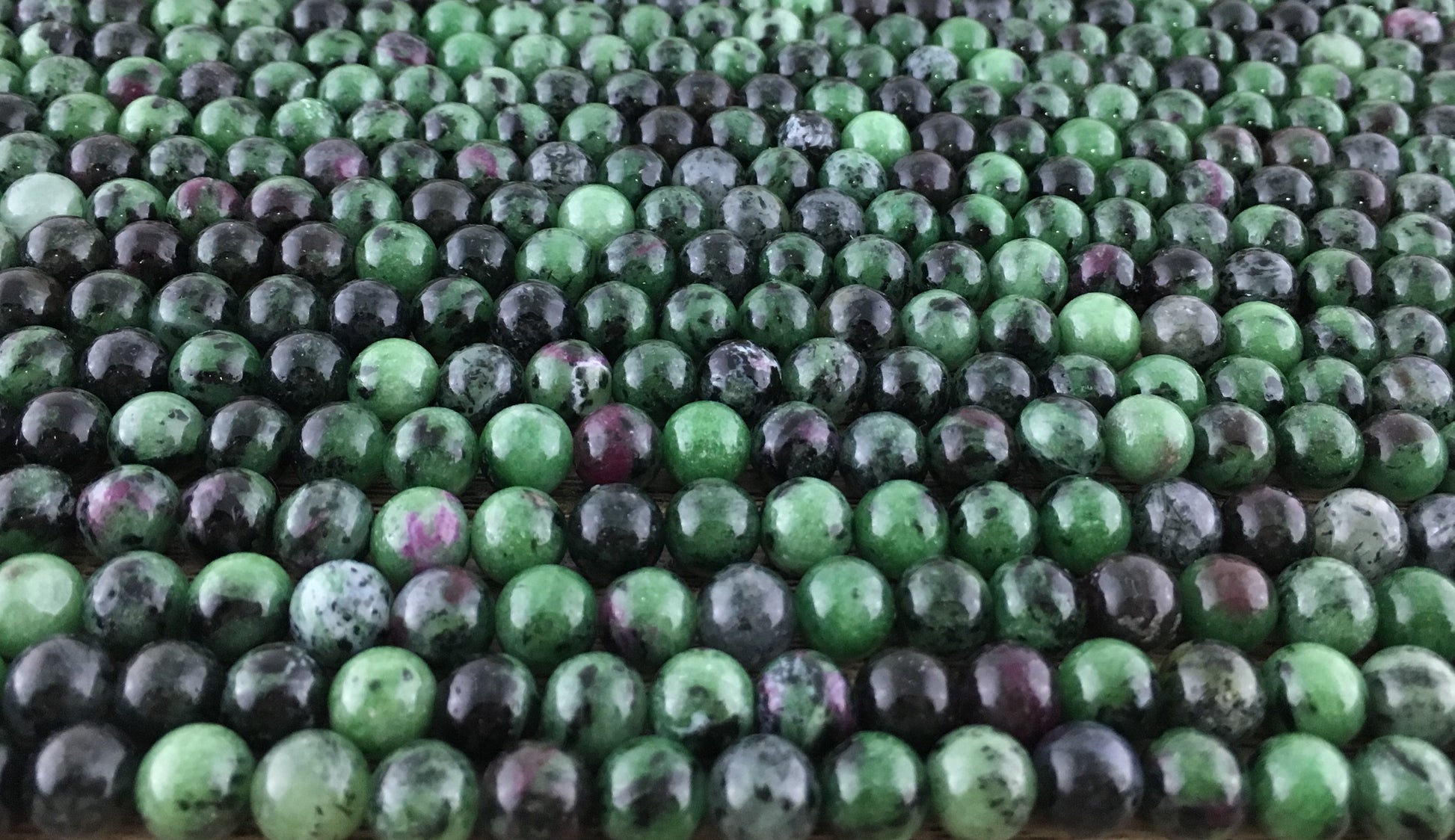 8mm Epidote Beads | Bellaire Wholesale