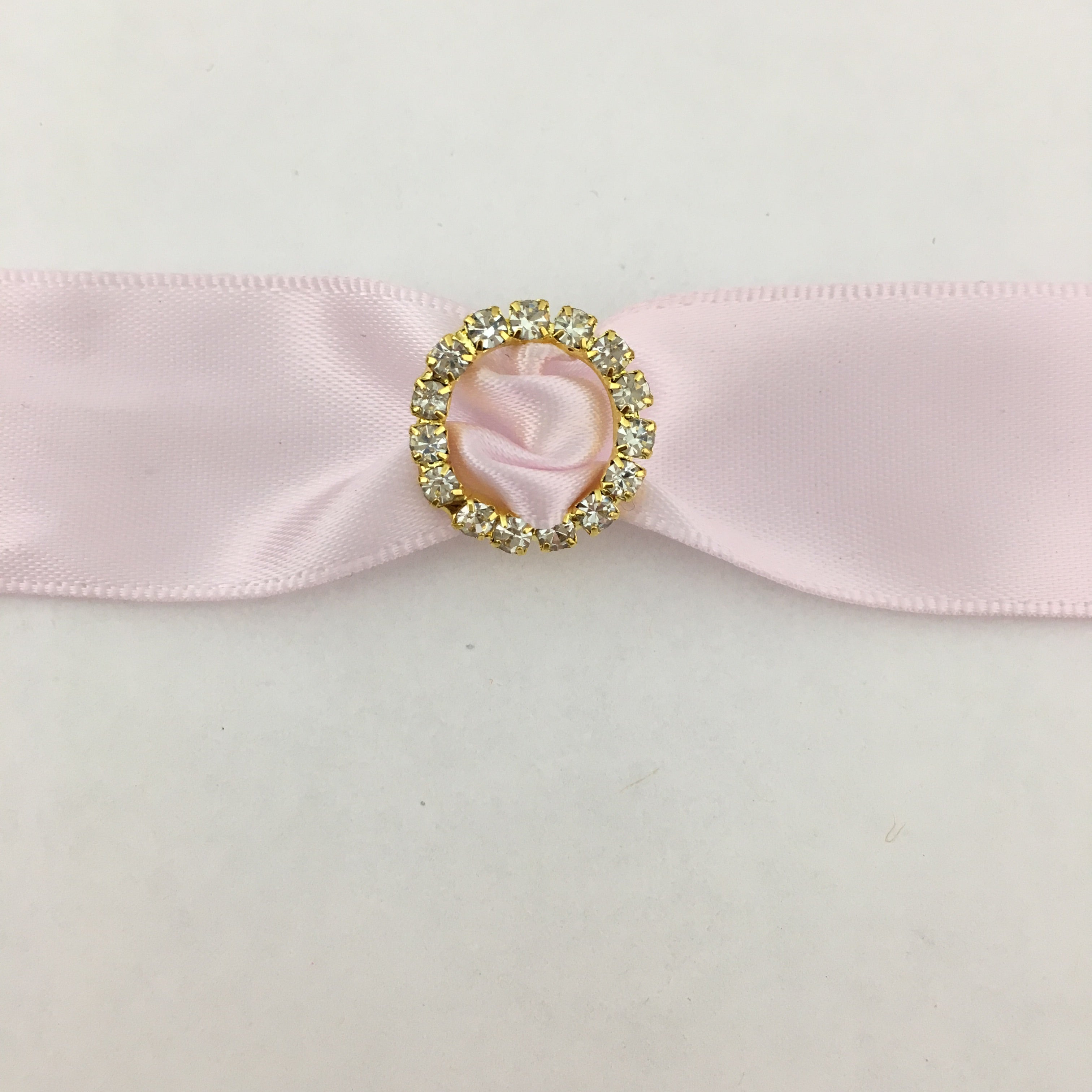Gold Round Invitation Buckle Embellishments | Bellaire Wholesale