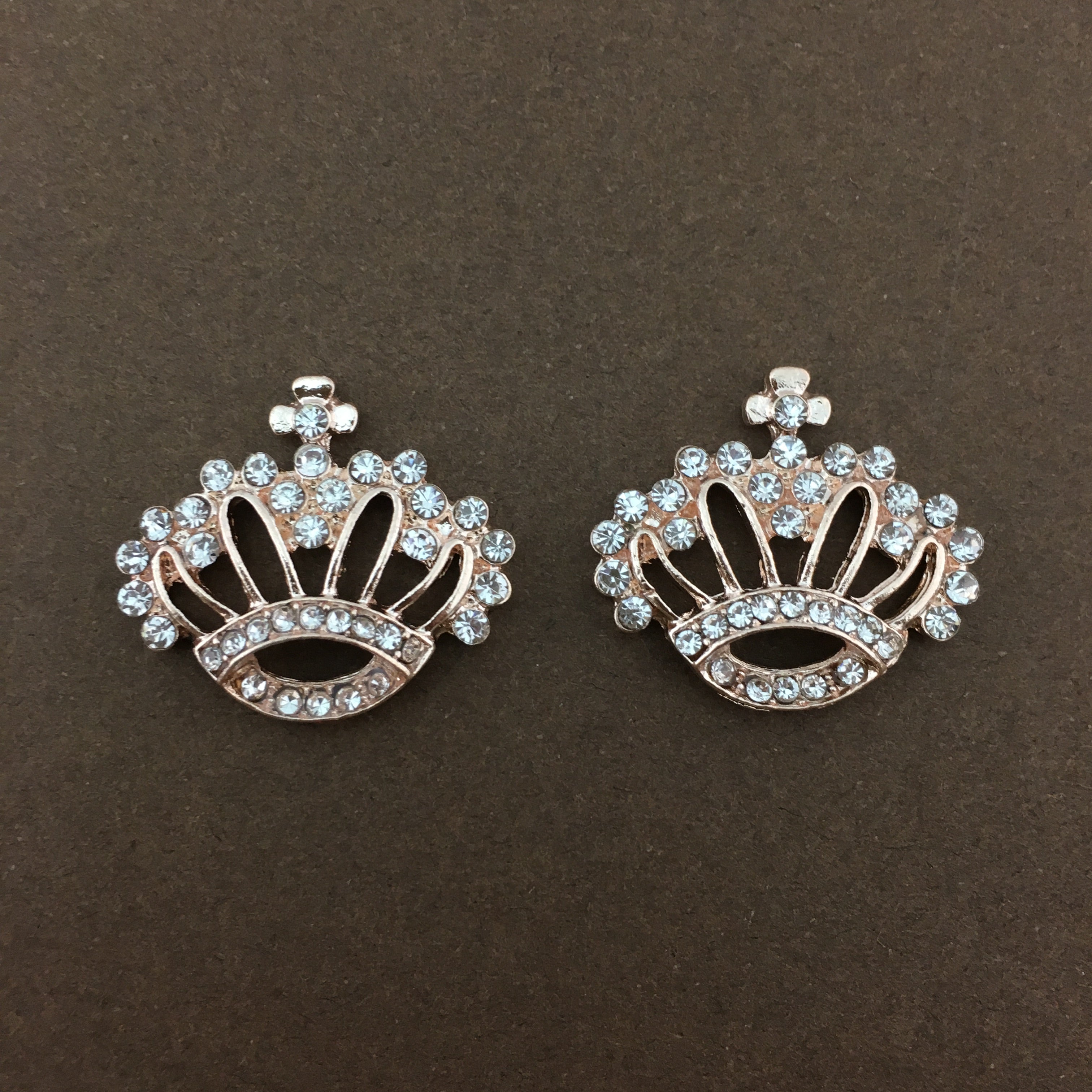 Rose Gold Crown Invitation Buckle Embellishments | Bellaire Wholesale