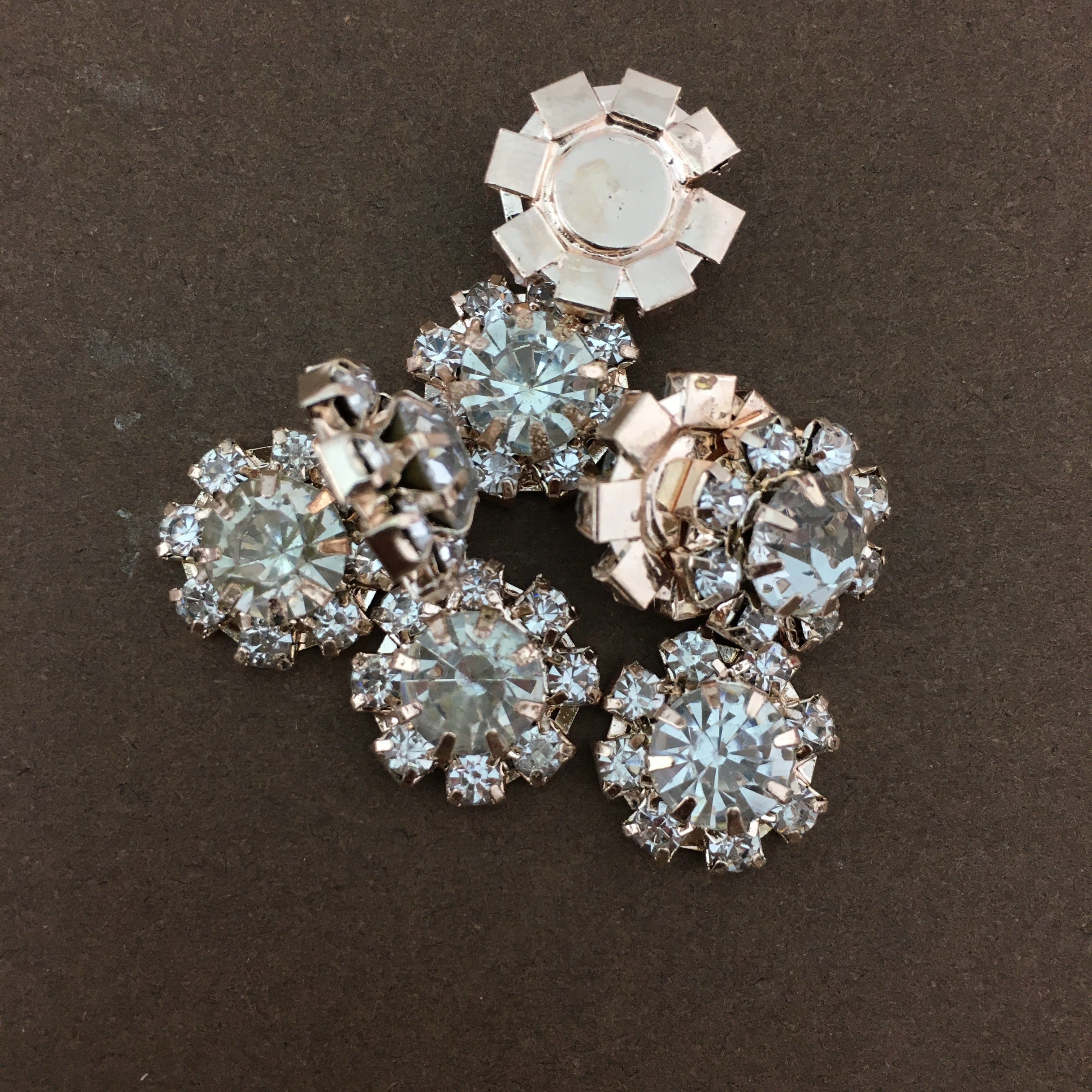 Rose Gold Round Invitation Buckle Embellishments | Bellaire Wholesale