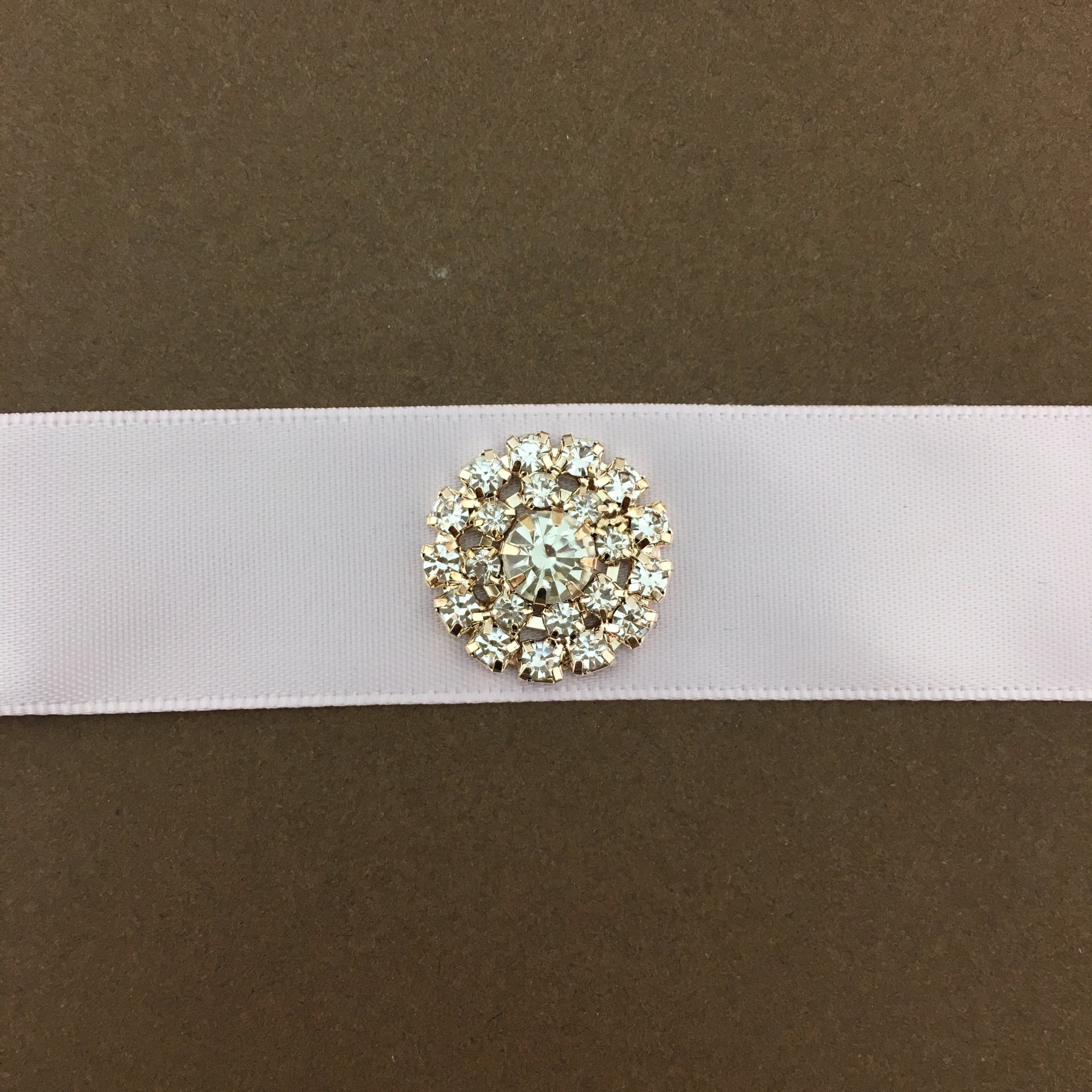 Rose Gold Round Invitation Buckle Embellishments | Bellaire Wholesale