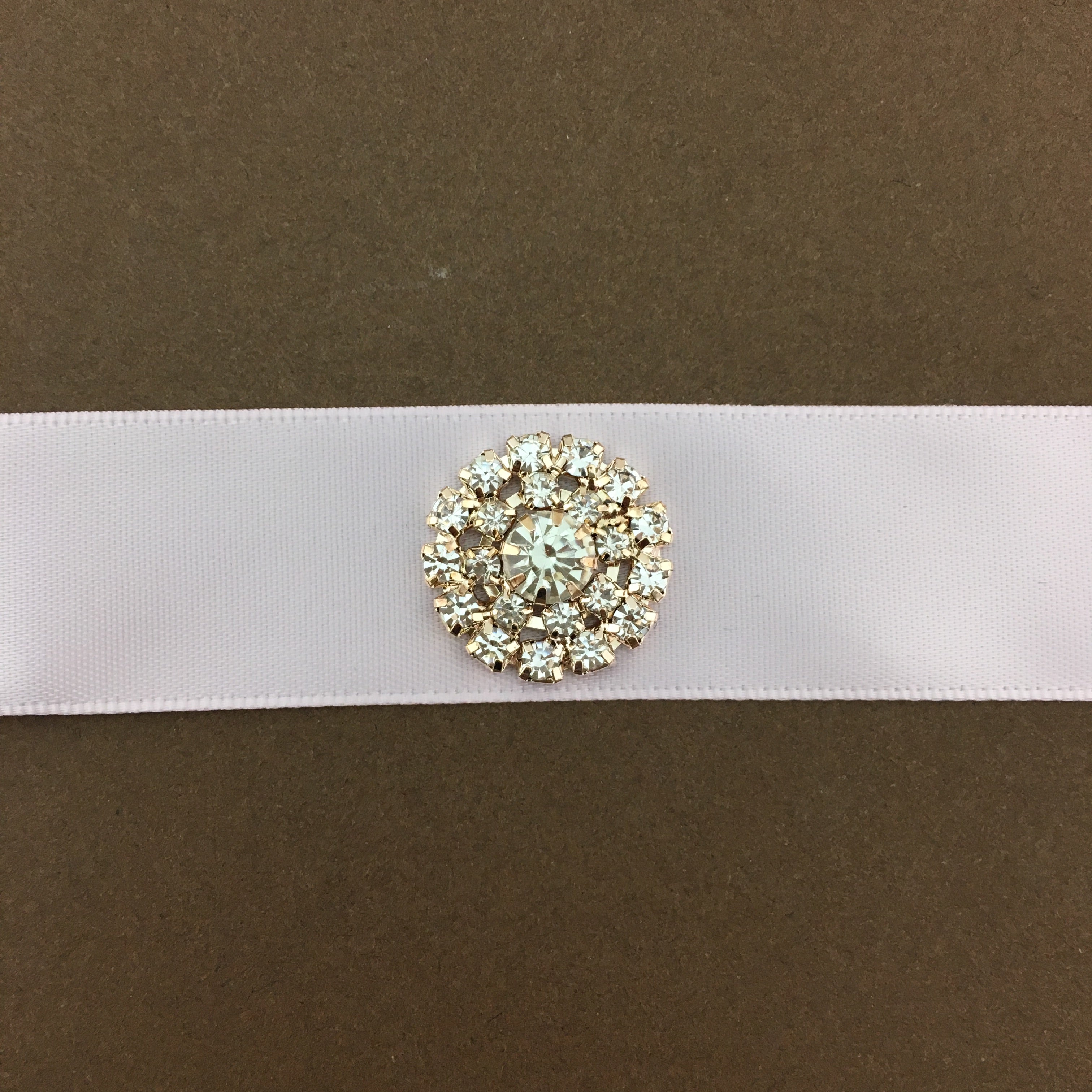 Rose Gold Round Invitation Buckle Embellishments | Bellaire Wholesale