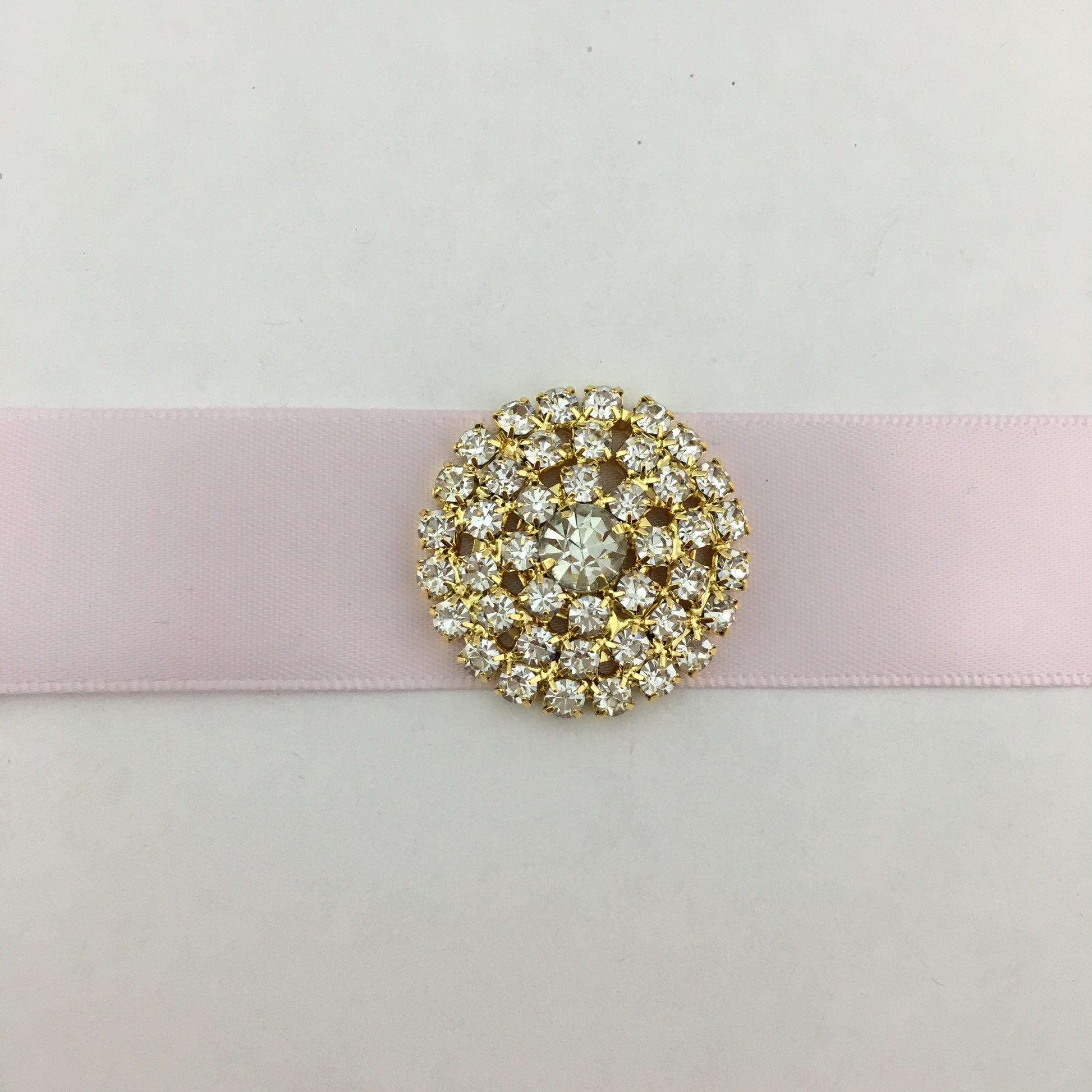 Gold Round Invitation Buckle Embellishments | Bellaire Wholesale