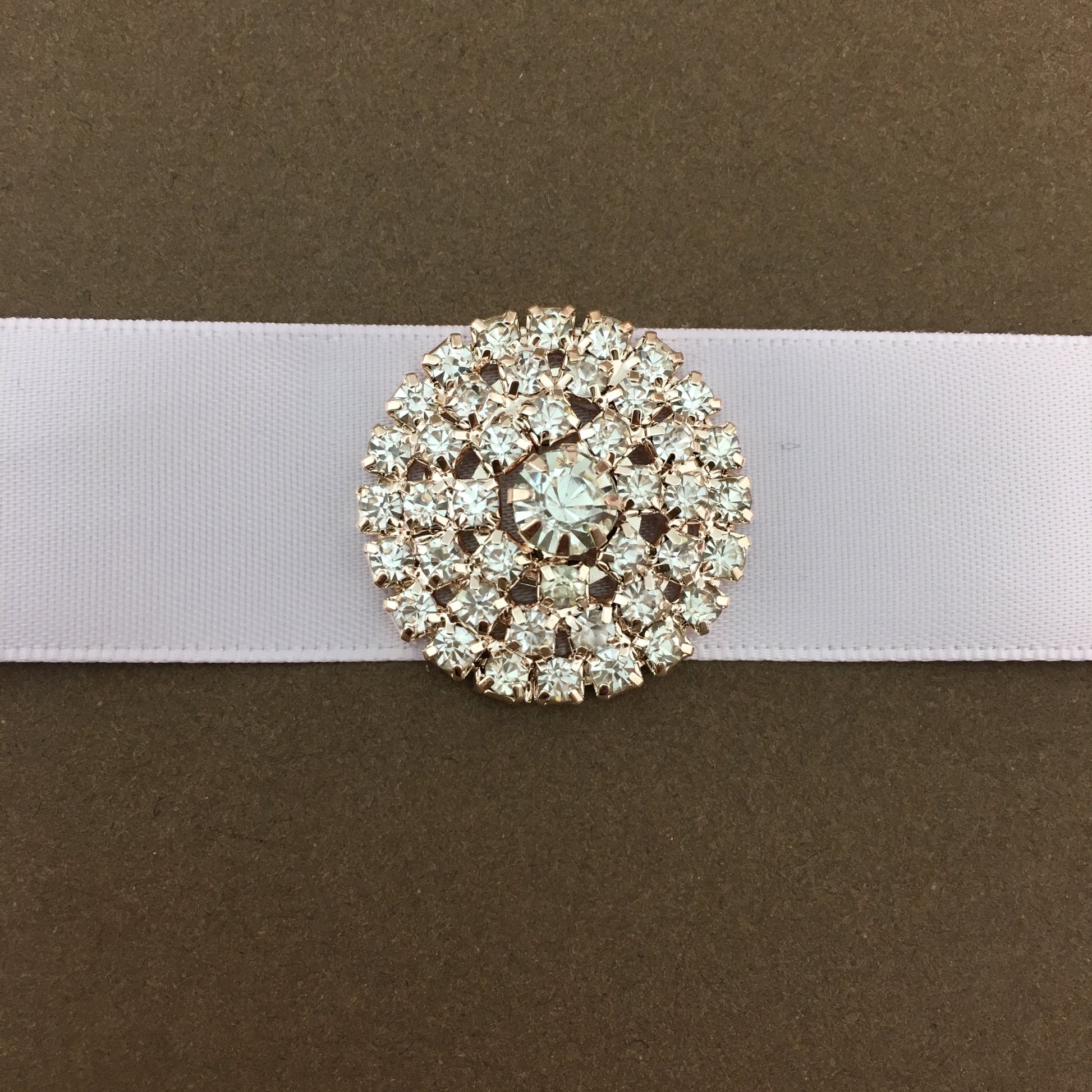 Rose Gold Round Invitation Buckle Embellishments | Bellaire Wholesale