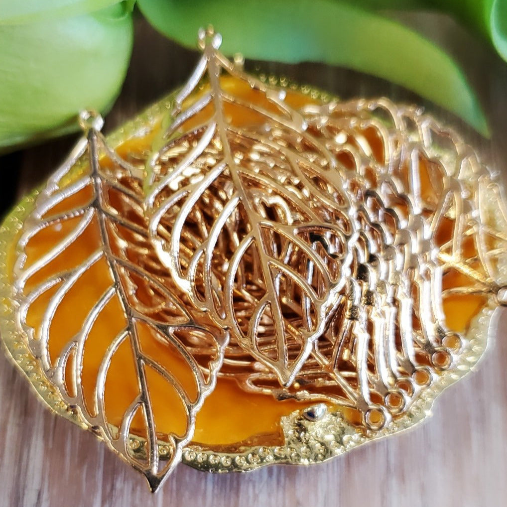 Light Gold Leaf Charm, 50mm Light Gold Leaf Charm | Bellaire Wholesale