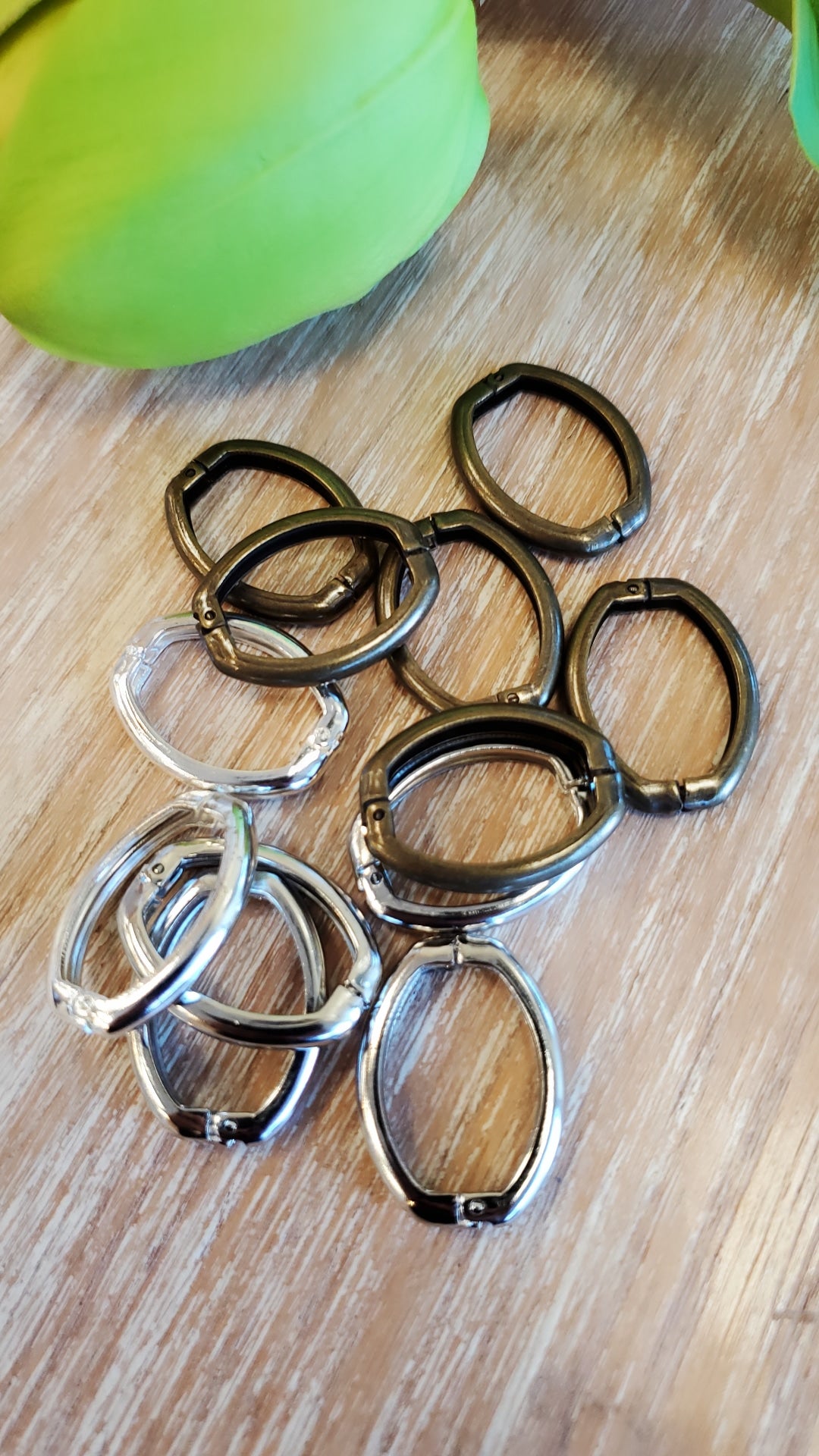 10 Big Oval Clasps | Bellaire Wholesale