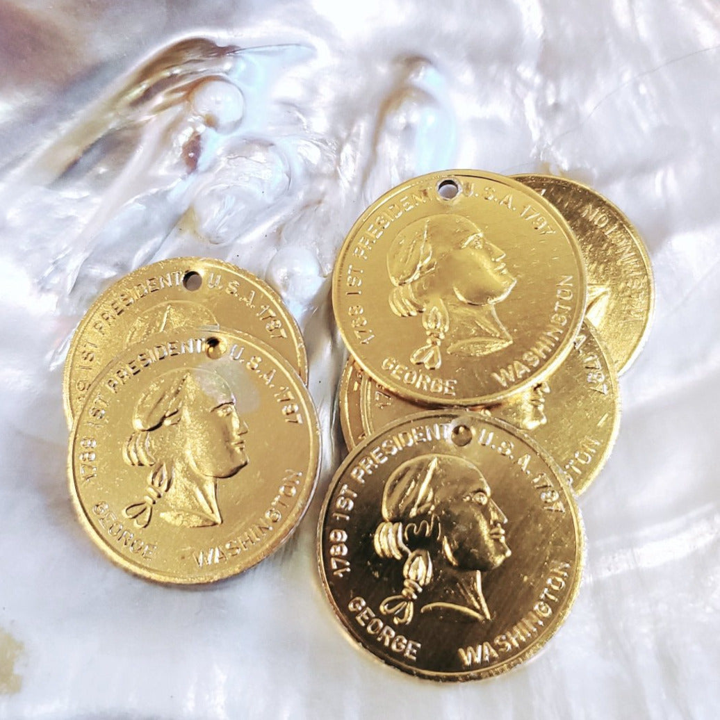 George Washington Gold Coin, 30mm Round Coin