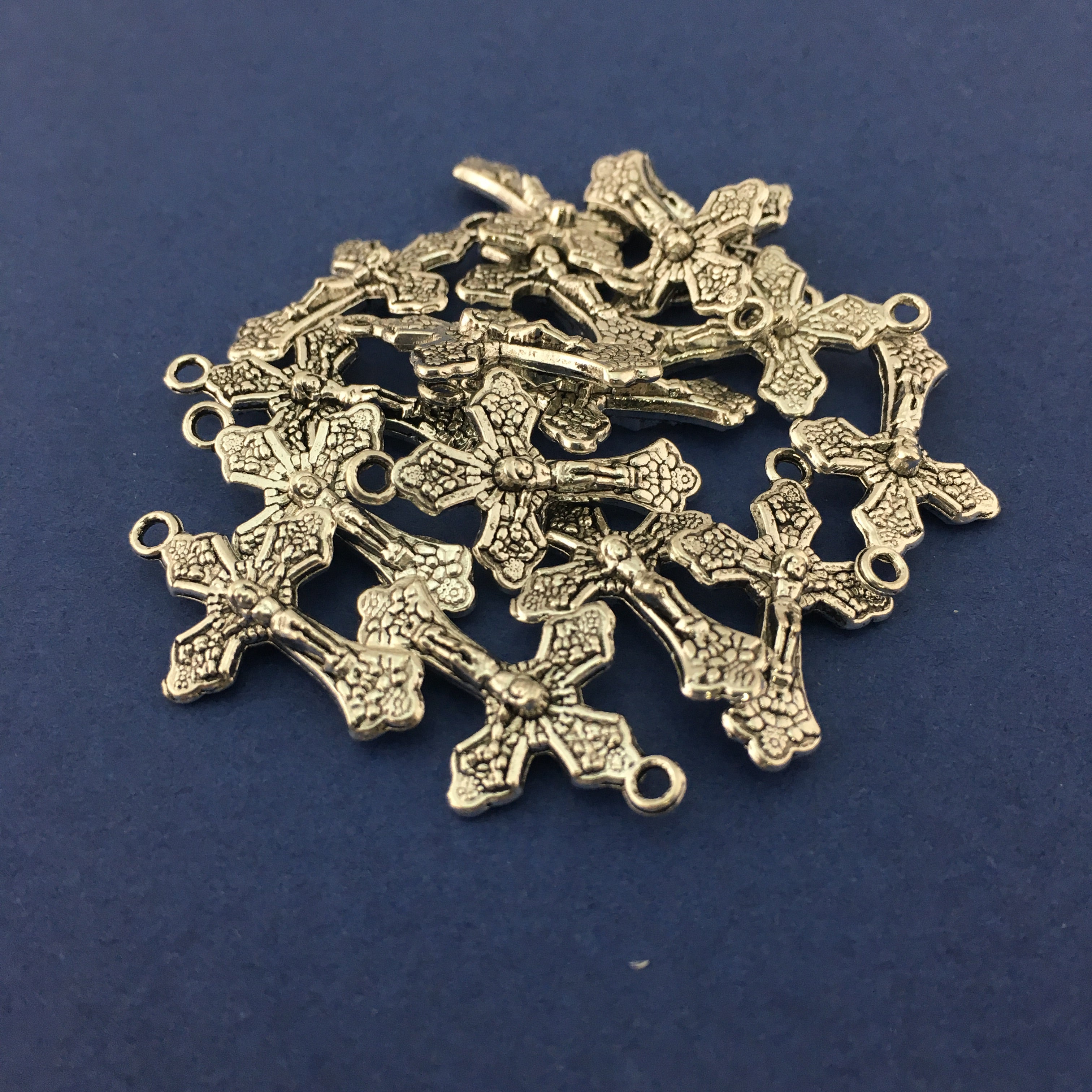 Silver Small 2 Sided Alloy Crucifix Cross Charm | Bellaire Wholesale