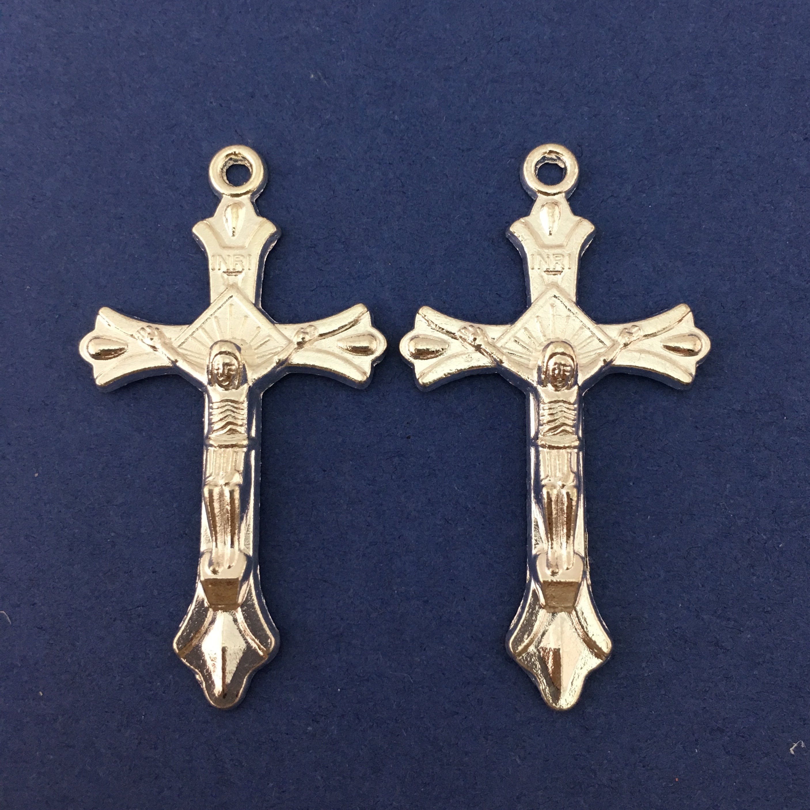 Alloy Crucifix Silver Cross Charm | Bellaire Wholesale