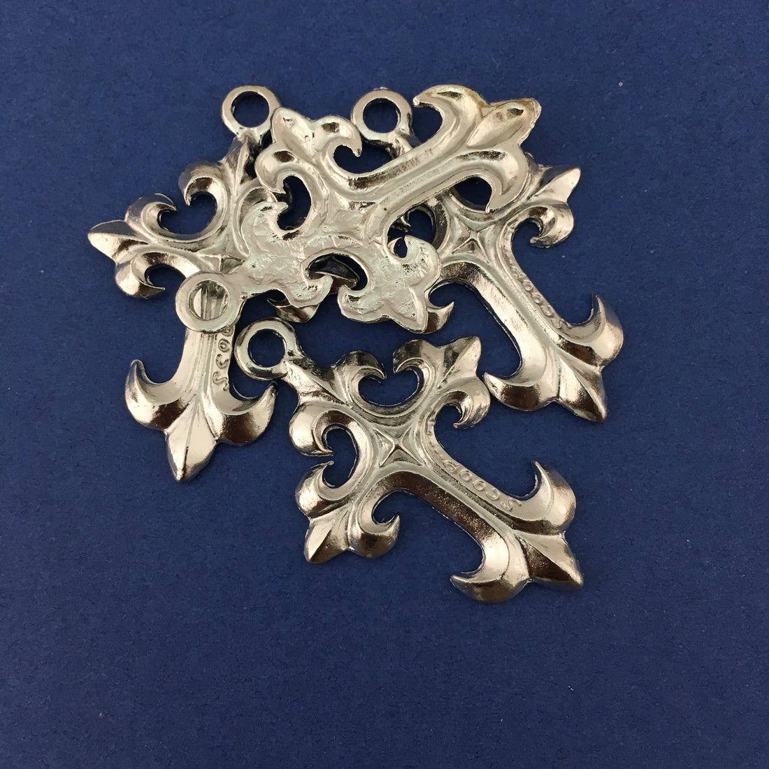 Alloy Orthodox Silver Cross Charm | Bellaire Wholesale