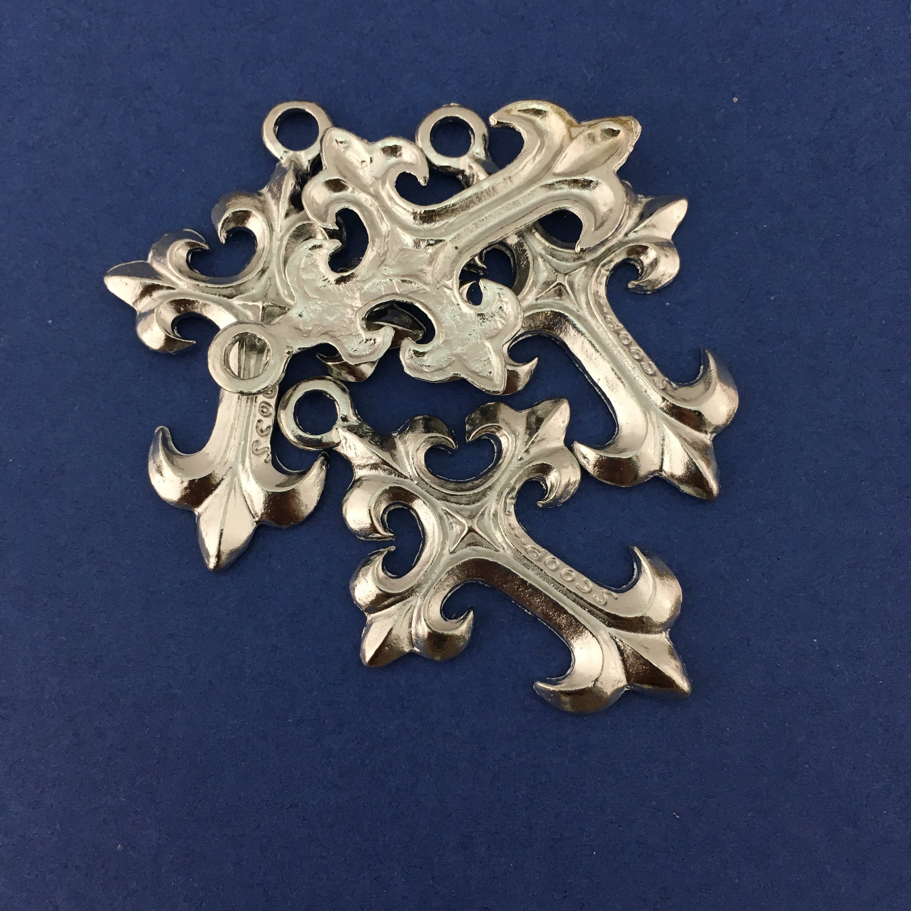 Alloy Orthodox Silver Cross Charm | Bellaire Wholesale