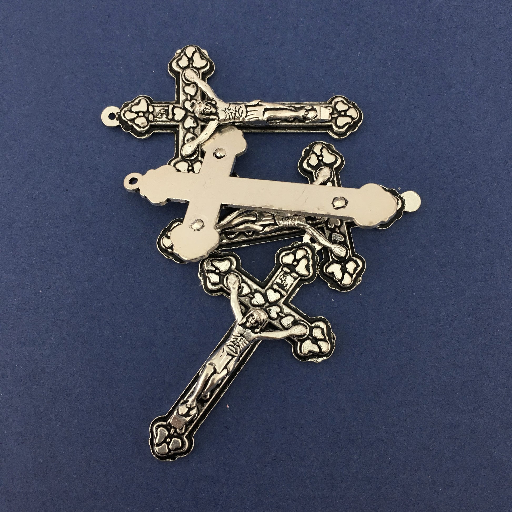Alloy Silver Oxidized Crucifix Cross Charm | Bellaire Wholesale