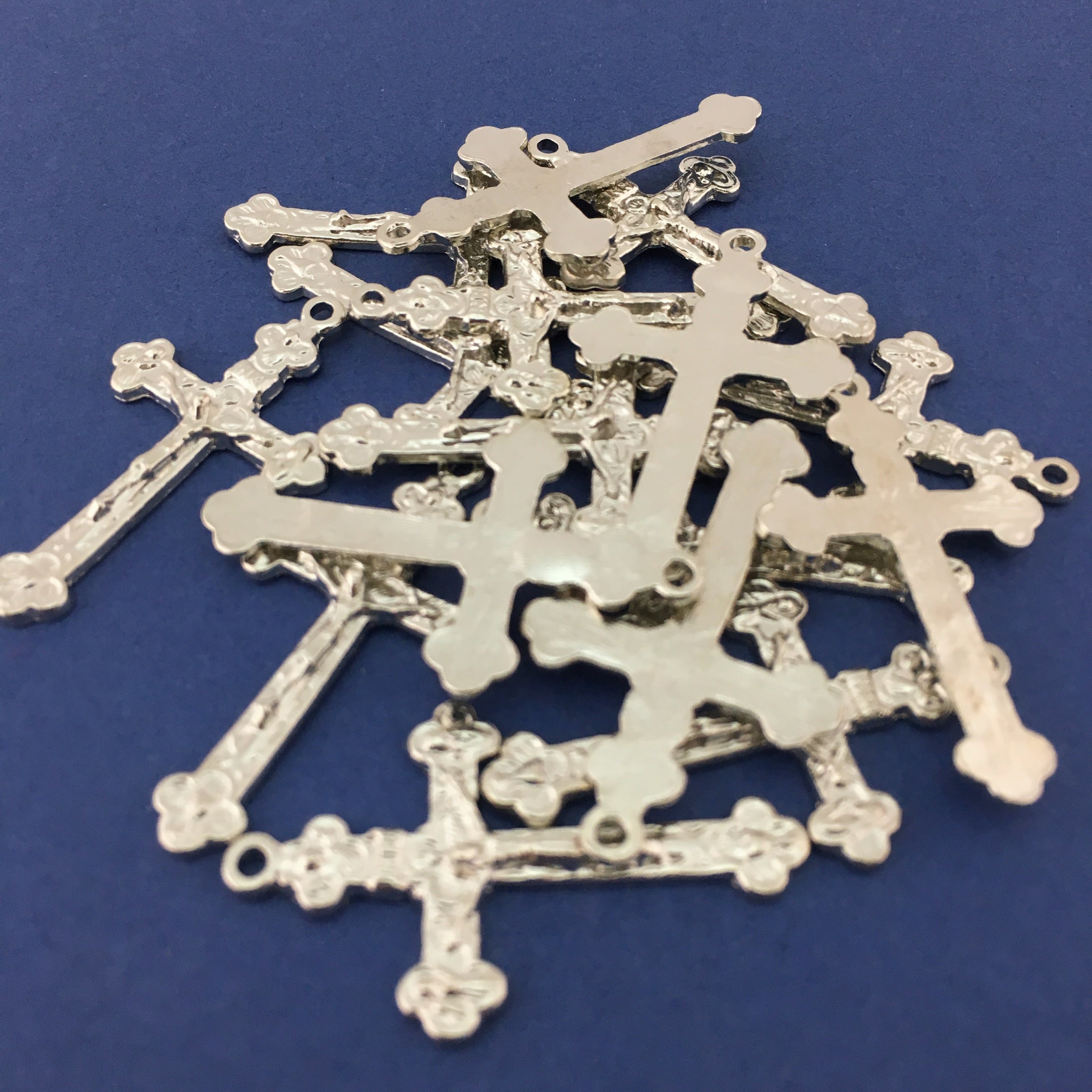 Alloy Silver Crucifix Cross Charm | Bellaire Wholesale