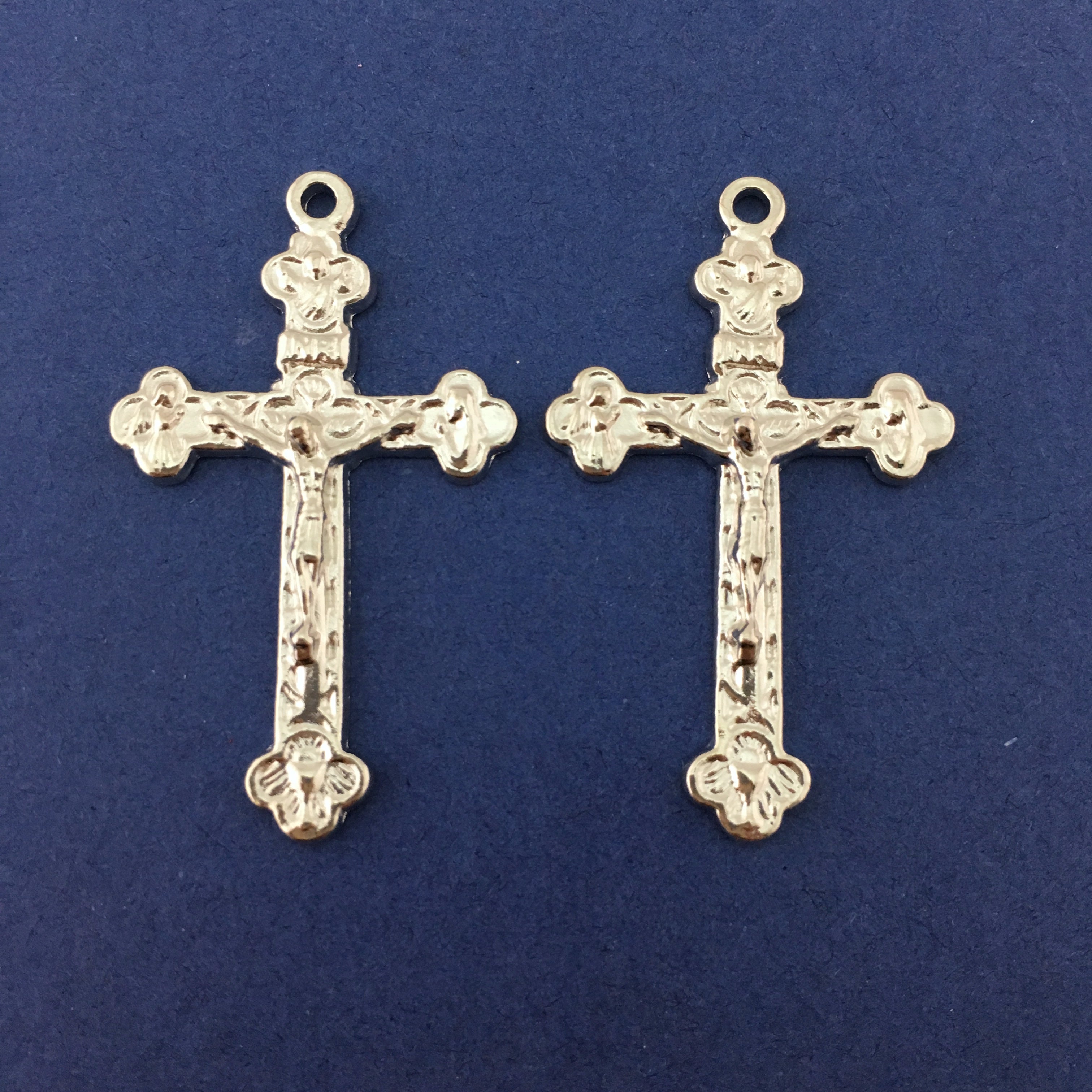 Alloy Silver Crucifix Cross Charm | Bellaire Wholesale