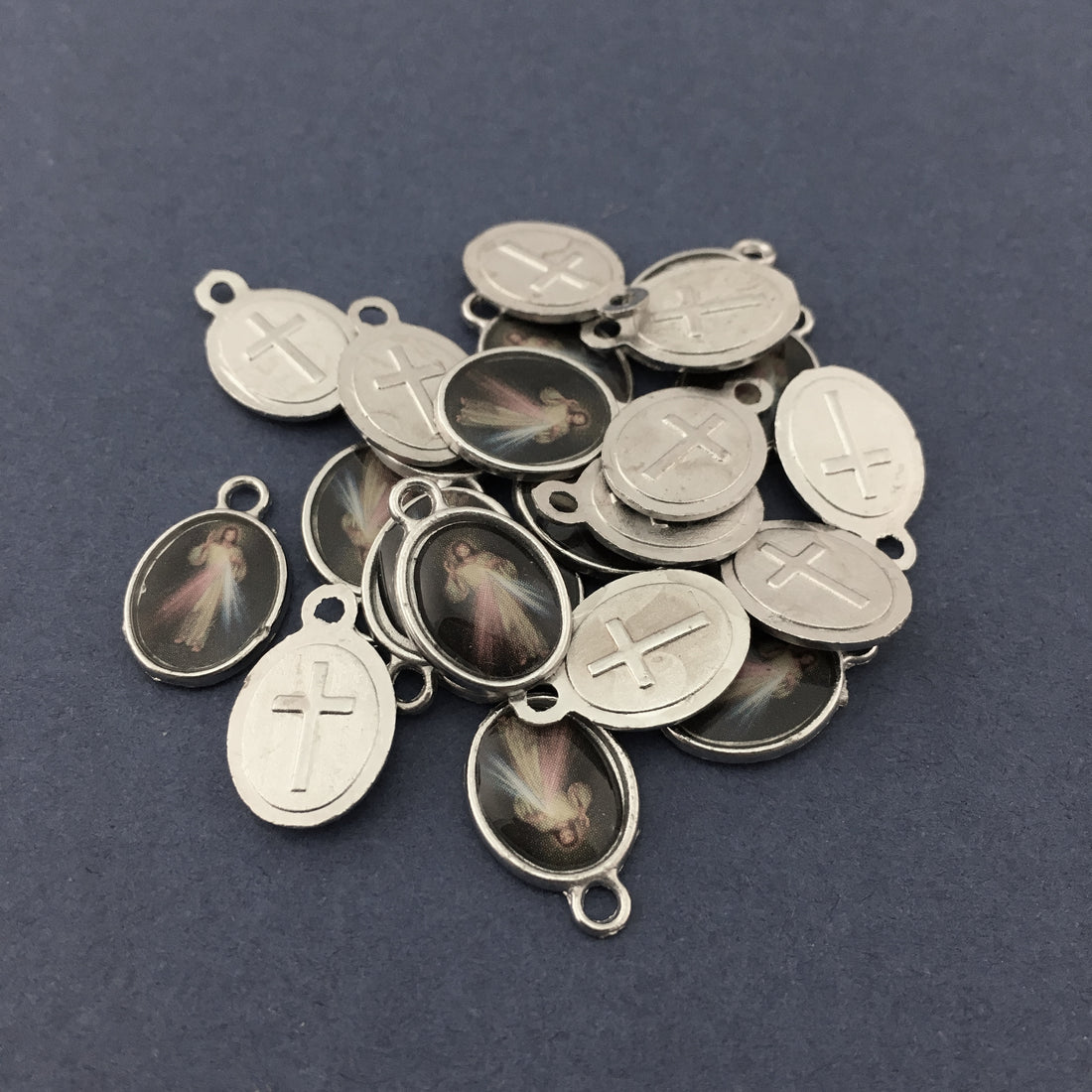 Oval Silver 2 Sided Saint Picture Alloy Charm | Bellaire Wholesale