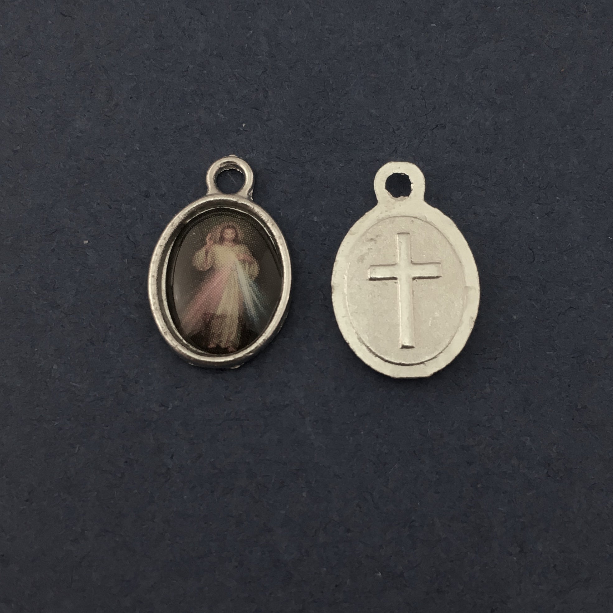 Oval Silver 2 Sided Saint Picture Alloy Charm | Bellaire Wholesale