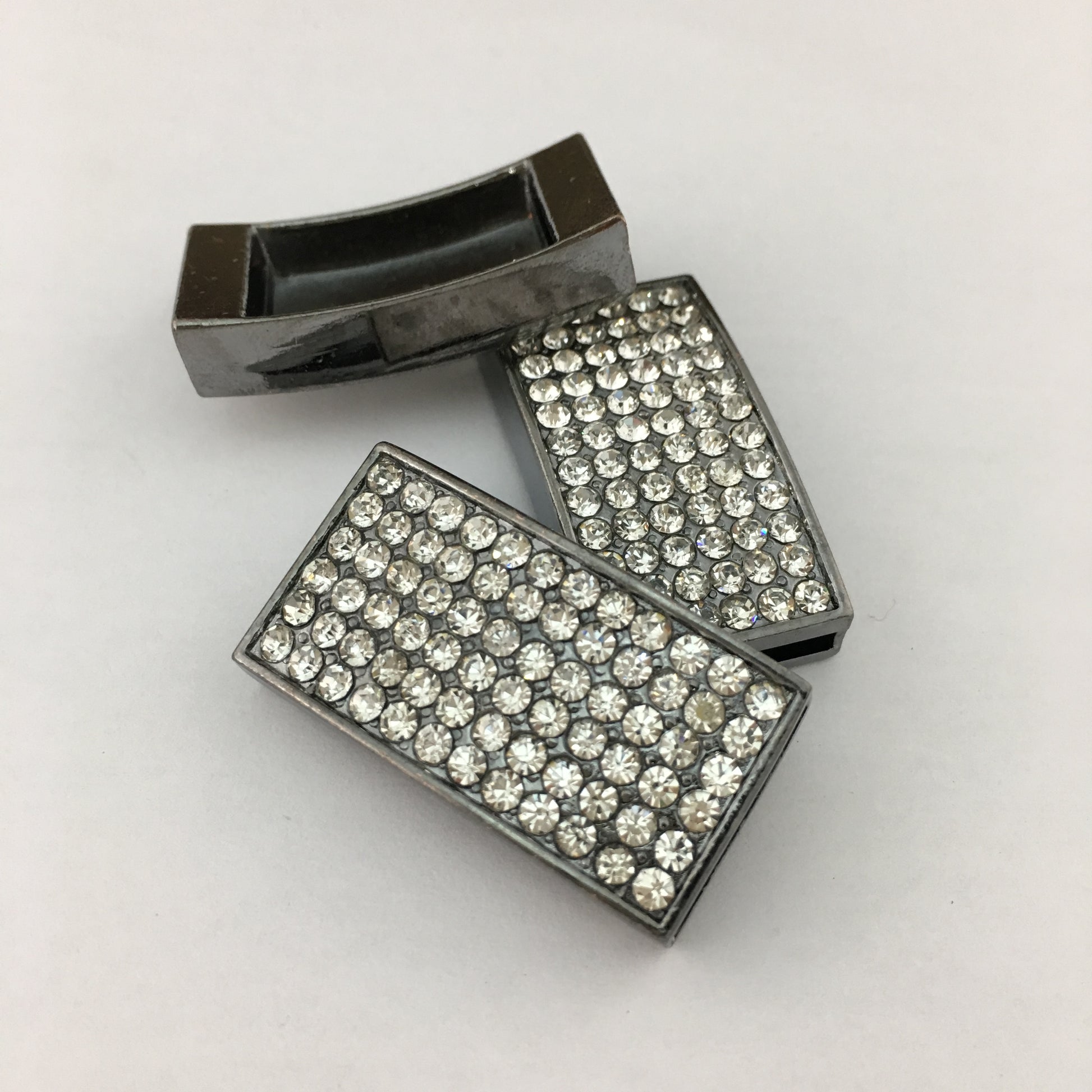 Gunmetal Invitation Buckle Embellishments | Bellaire Wholesale