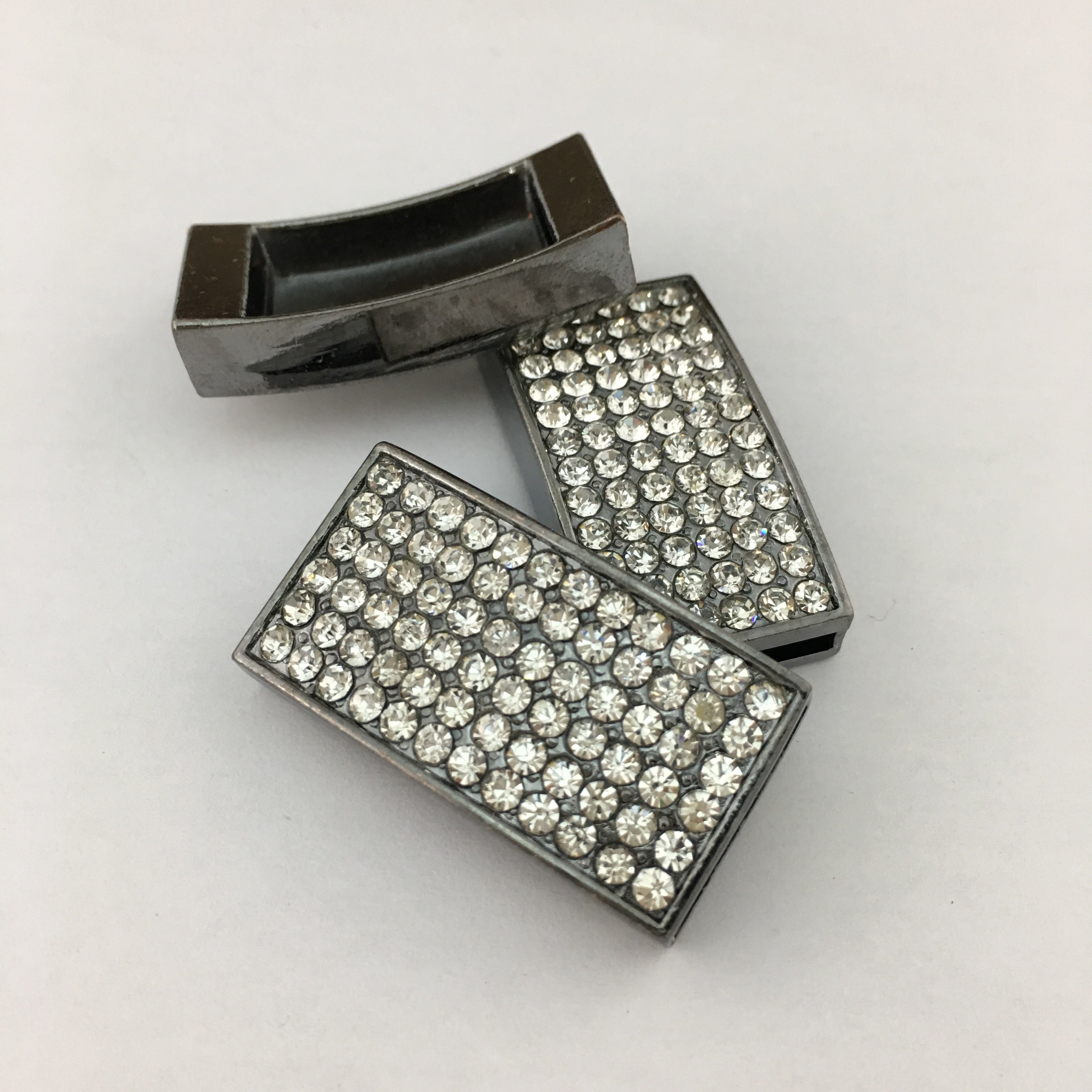 Gunmetal Invitation Buckle Embellishments | Bellaire Wholesale