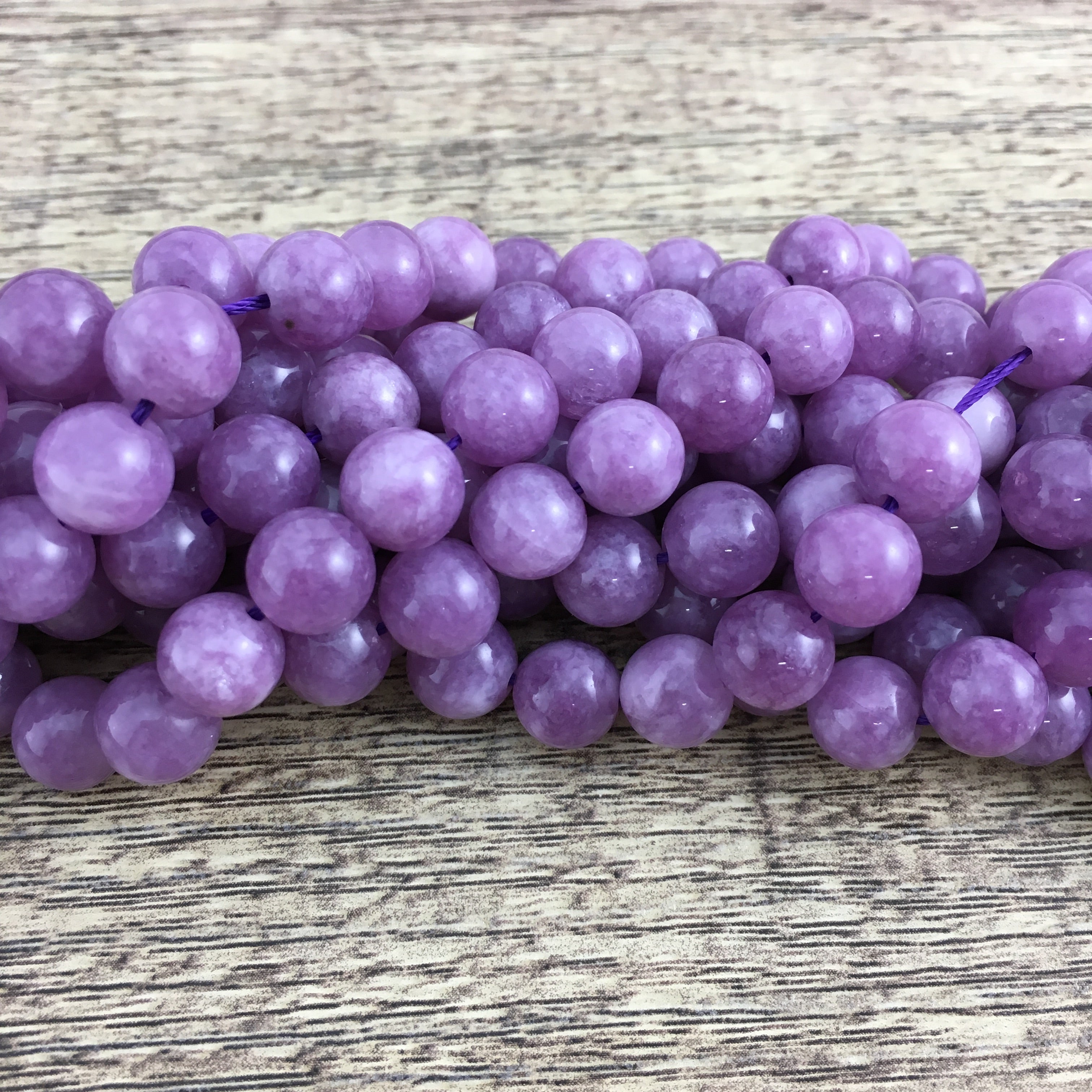 8mm Lavender Jade Bead | Bellaire Wholesale