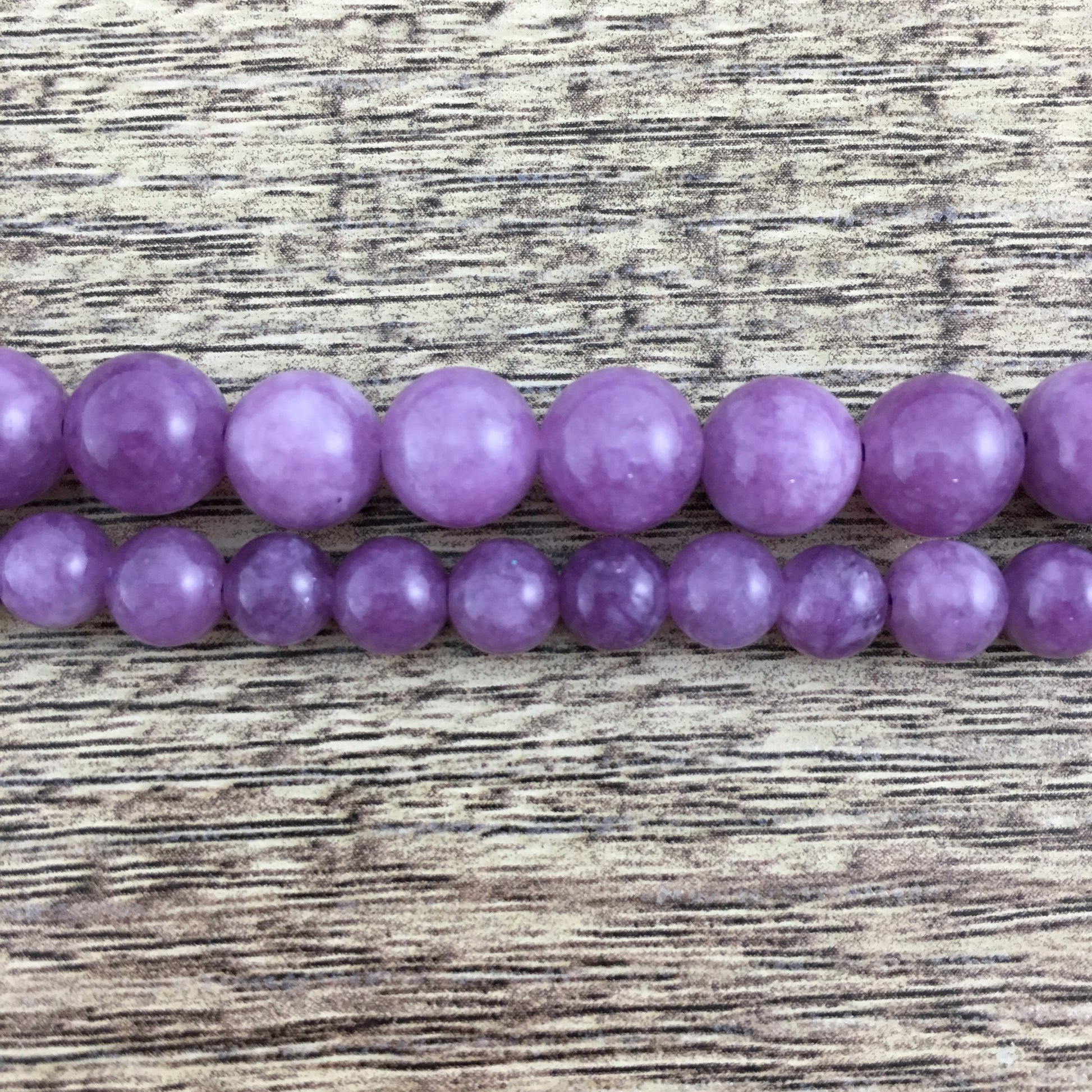 8mm Lavender Jade Bead | Bellaire Wholesale
